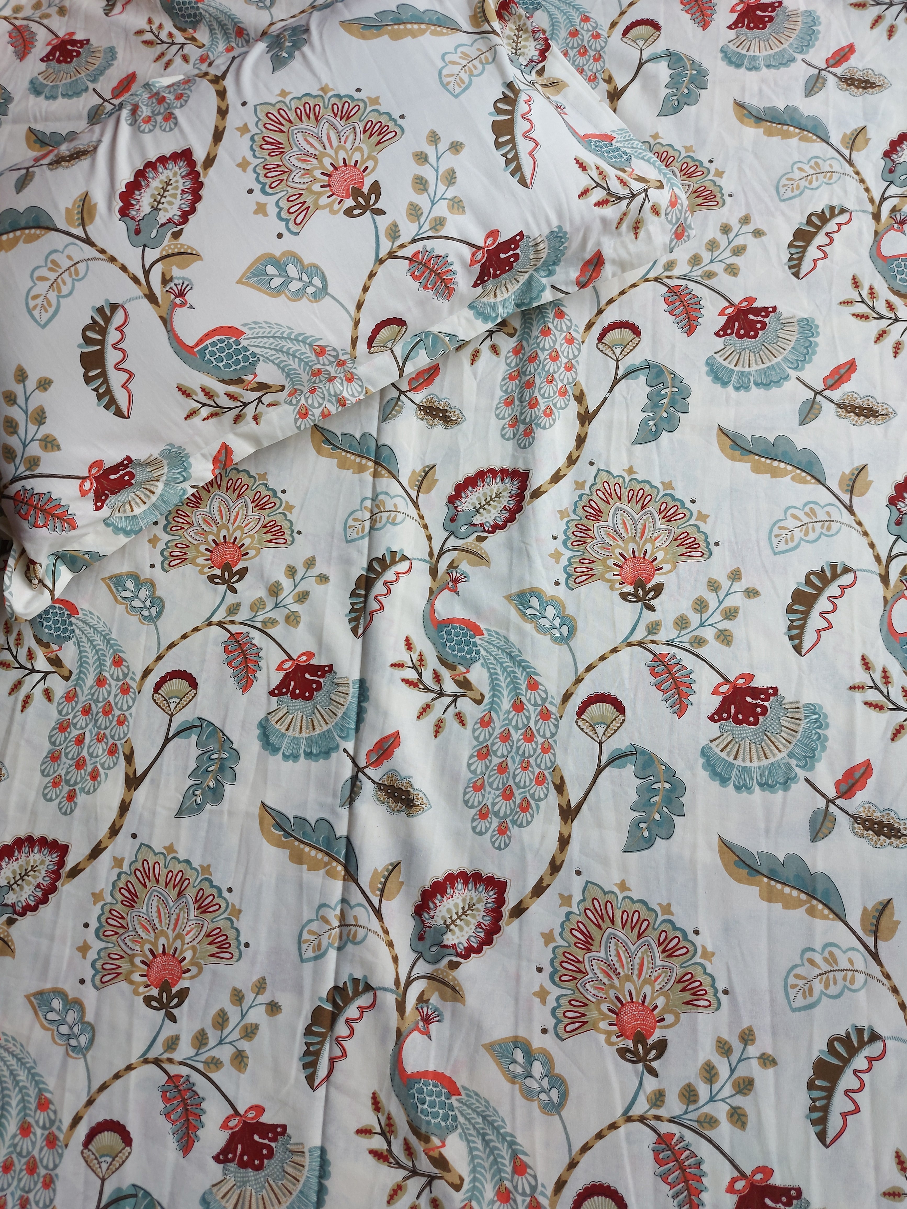 Floral Double Bedsheet - Maroon