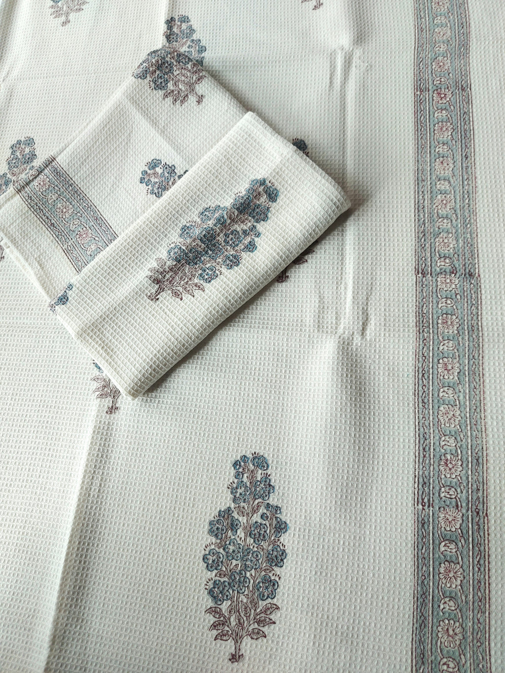 Waffle Bath Towel & Hand Towel Set