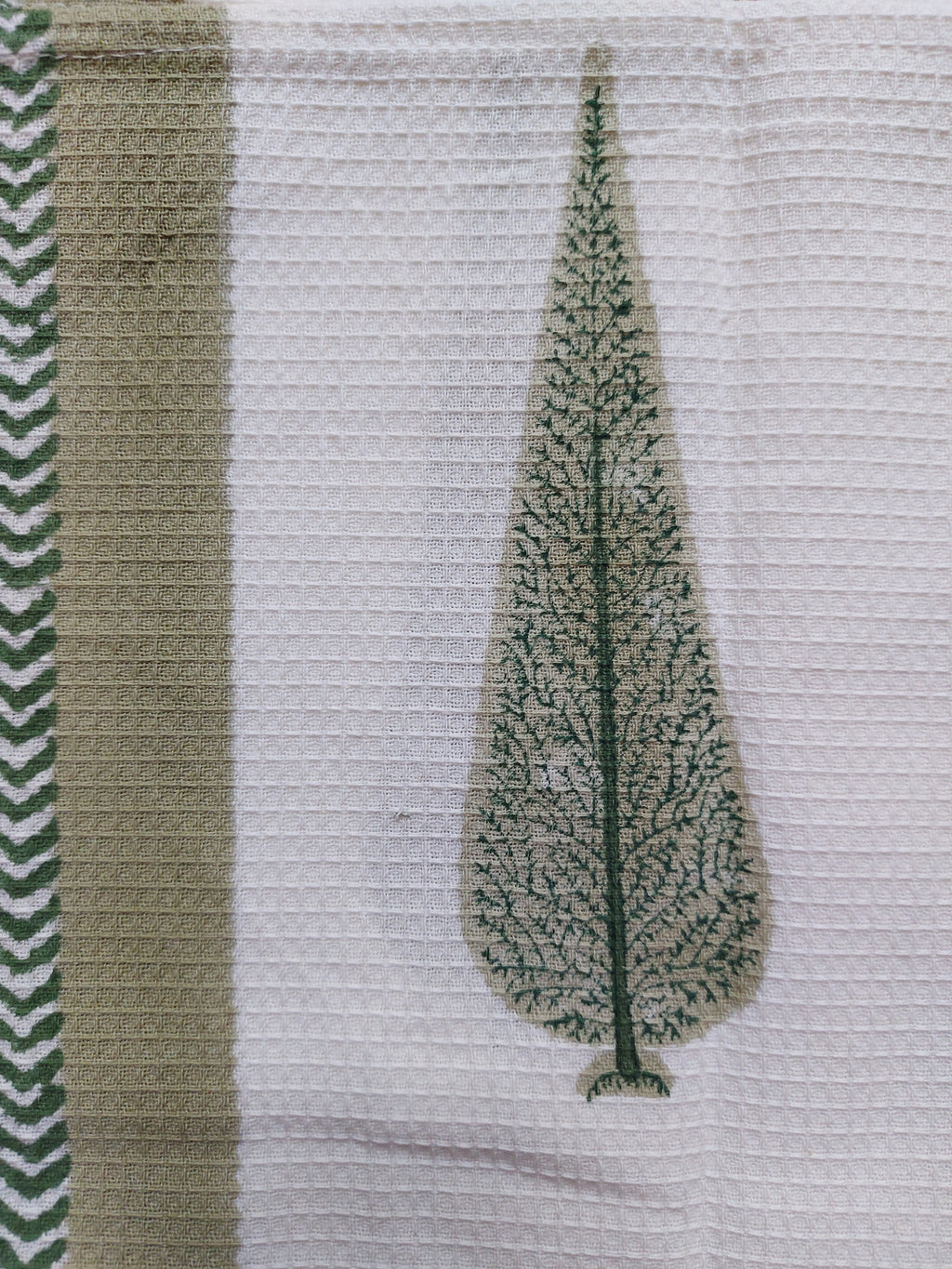 Waffle Bath Towel & Hand Towel Set