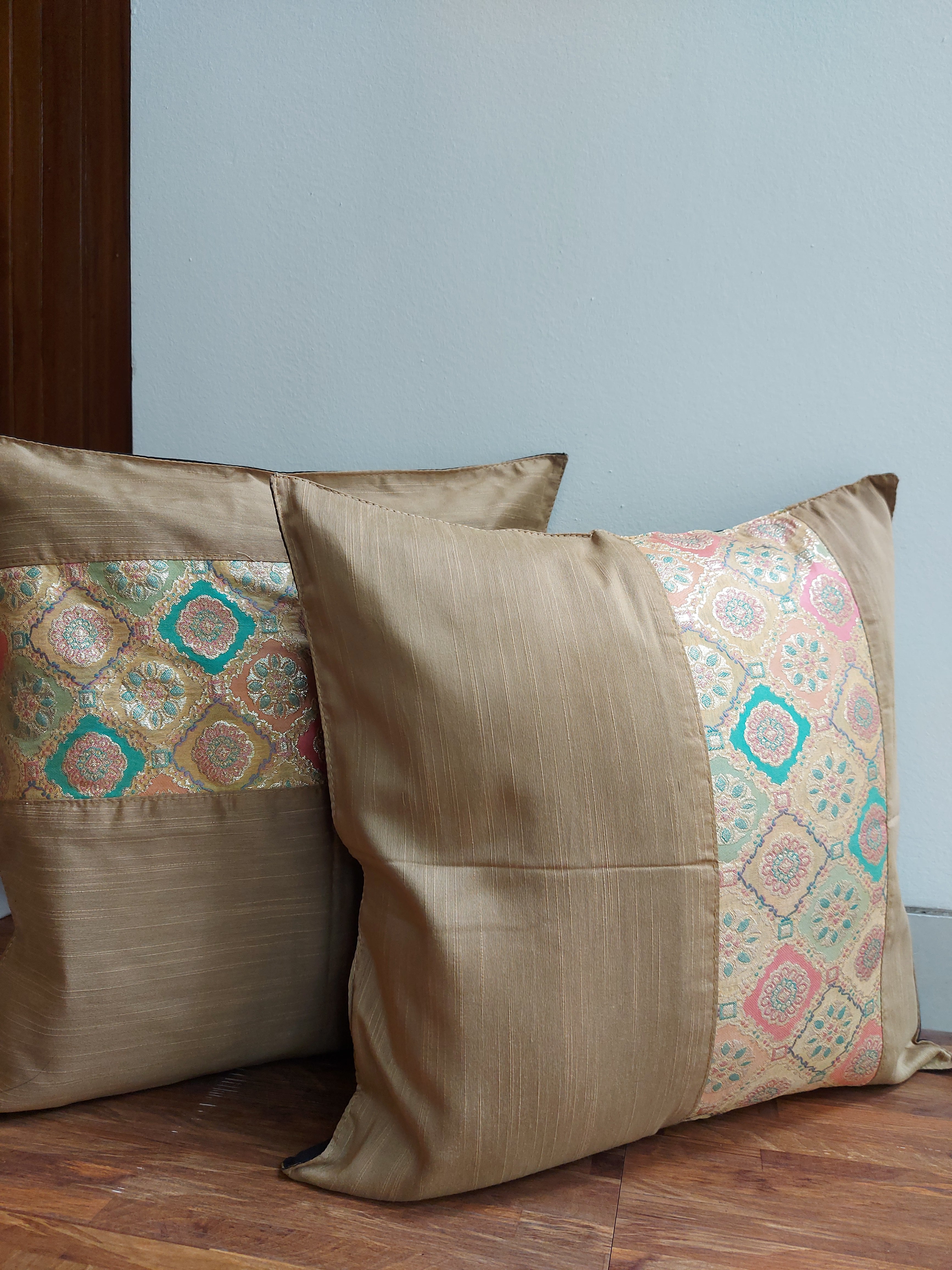 Festive Cushion Cover - Golden
