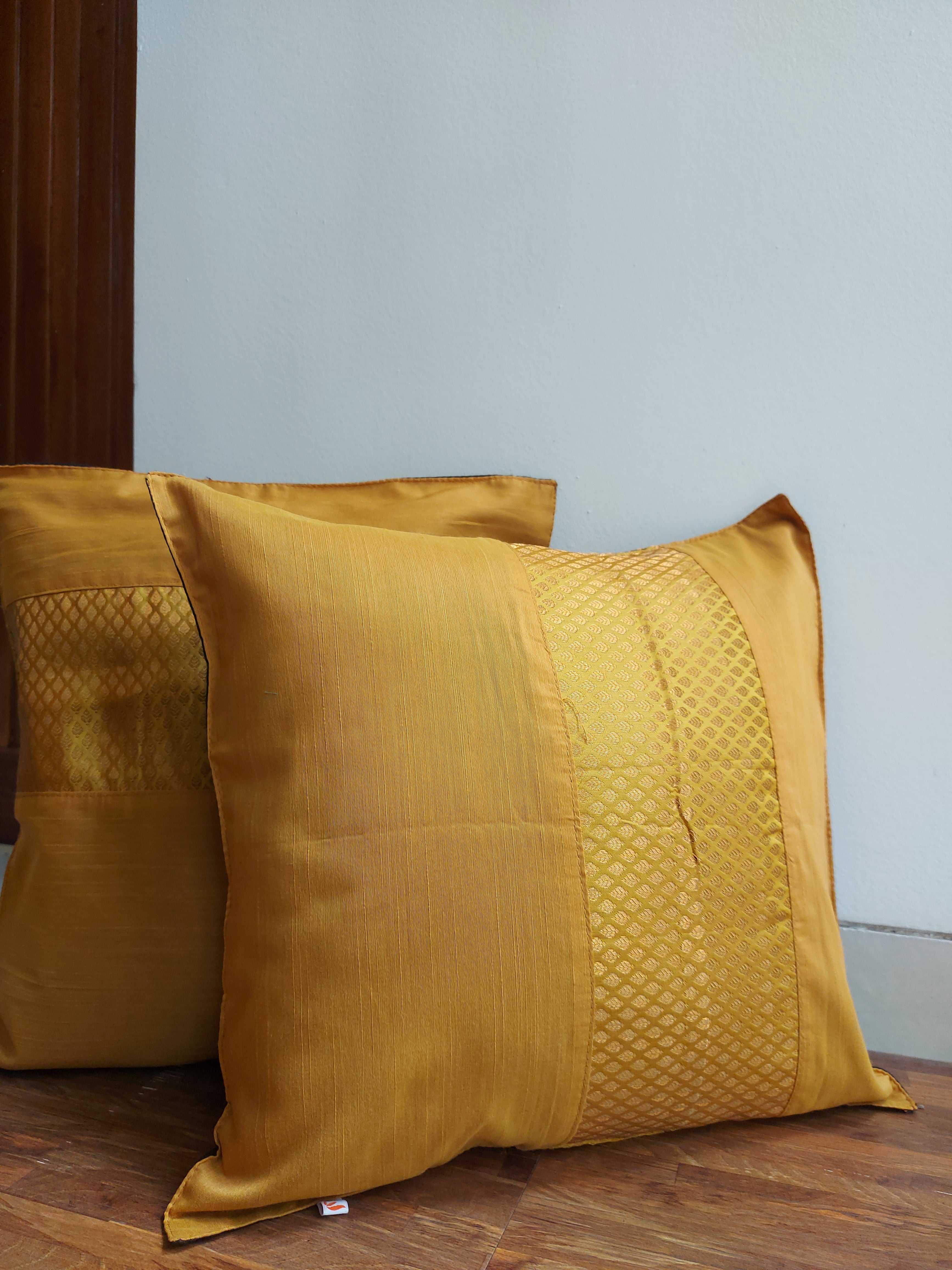 Festive Cushion Cover - Golden