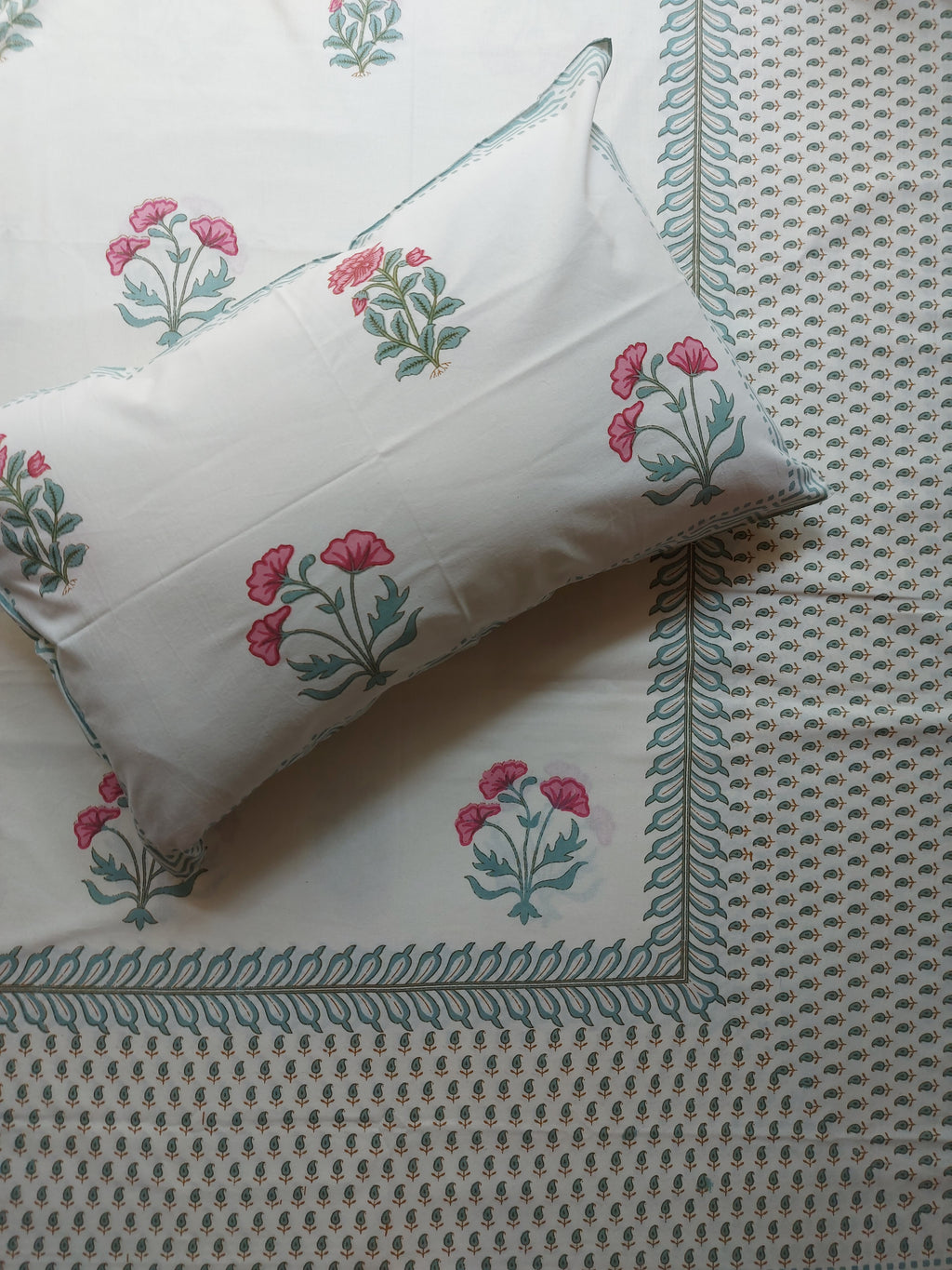 Baagh Double Bedsheet - Pink