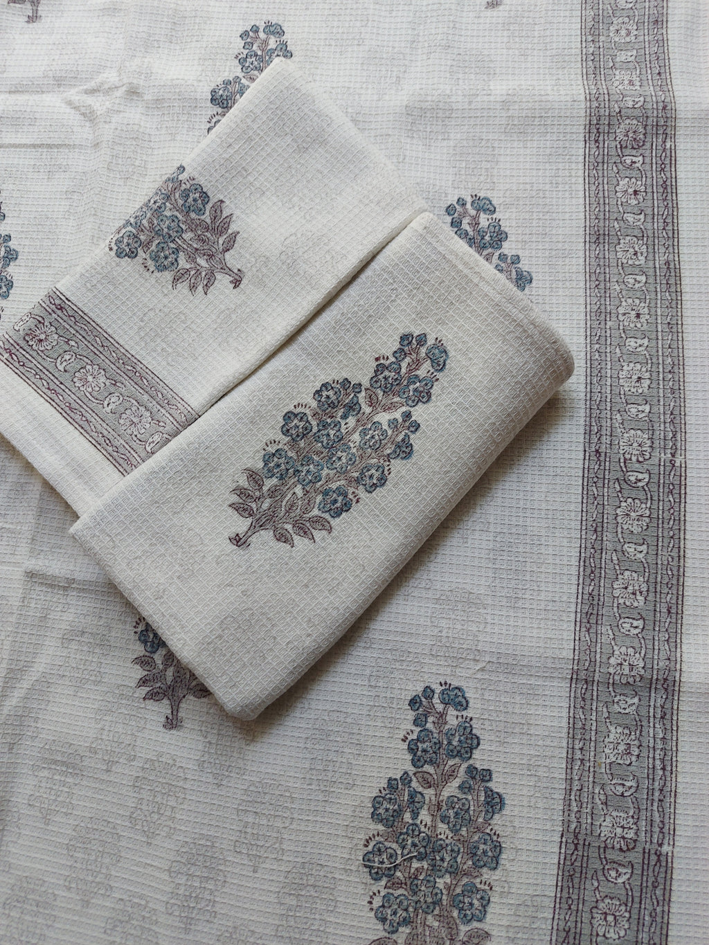 Waffle Bath Towel & Hand Towel Set