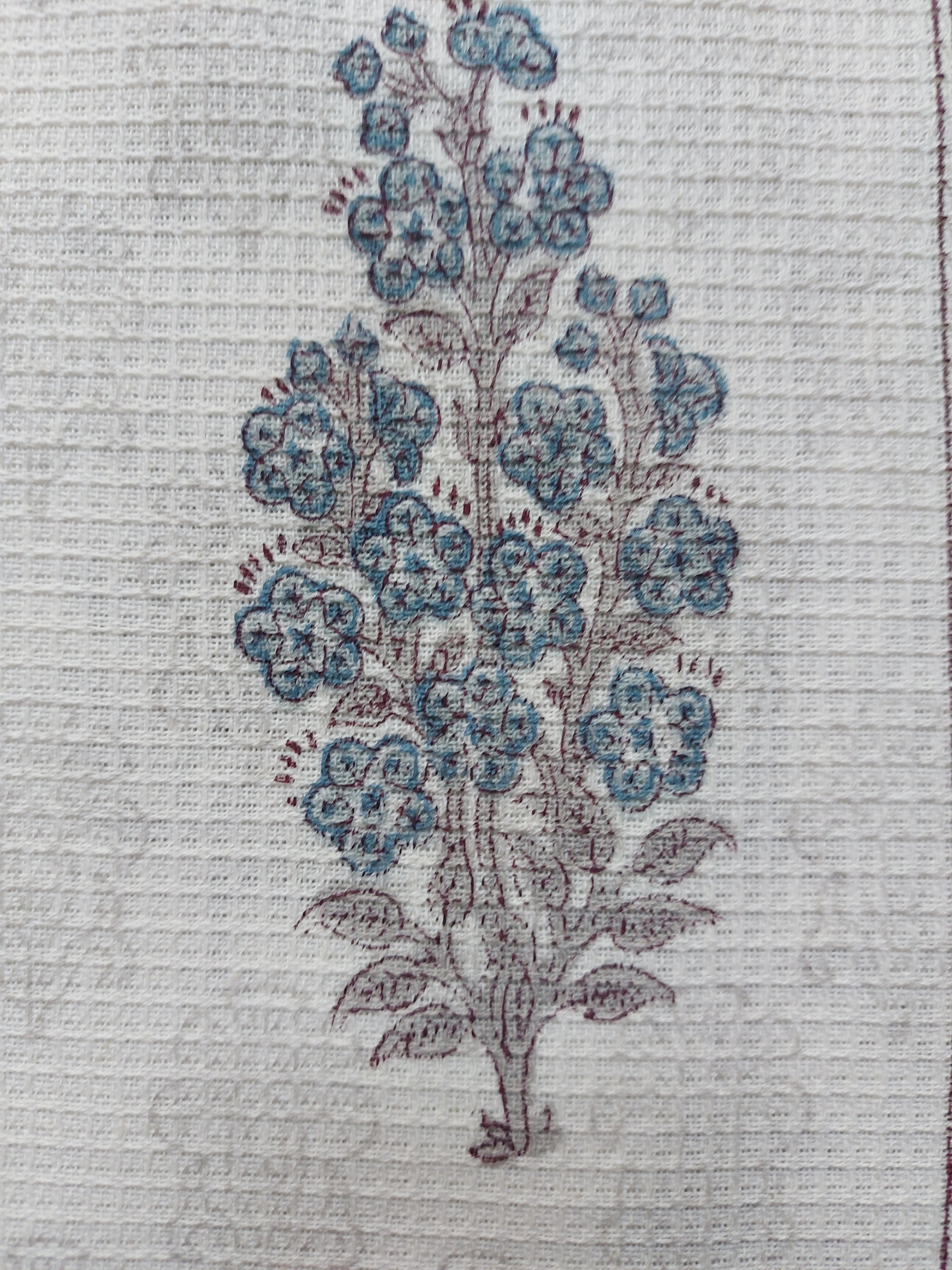 Waffle Bath Towel & Hand Towel Set