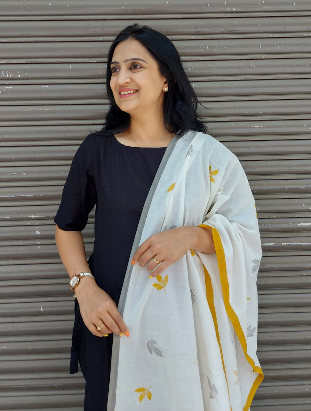 RUI - Organic Cotton Stole - Leaf Print - Mustard Yellow