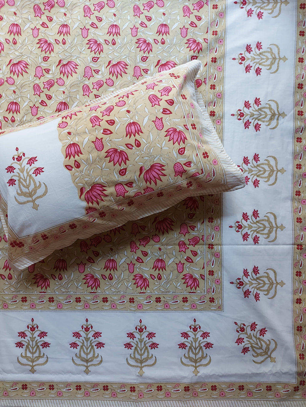 Baagh Double Bedsheet - Mustard Yellow