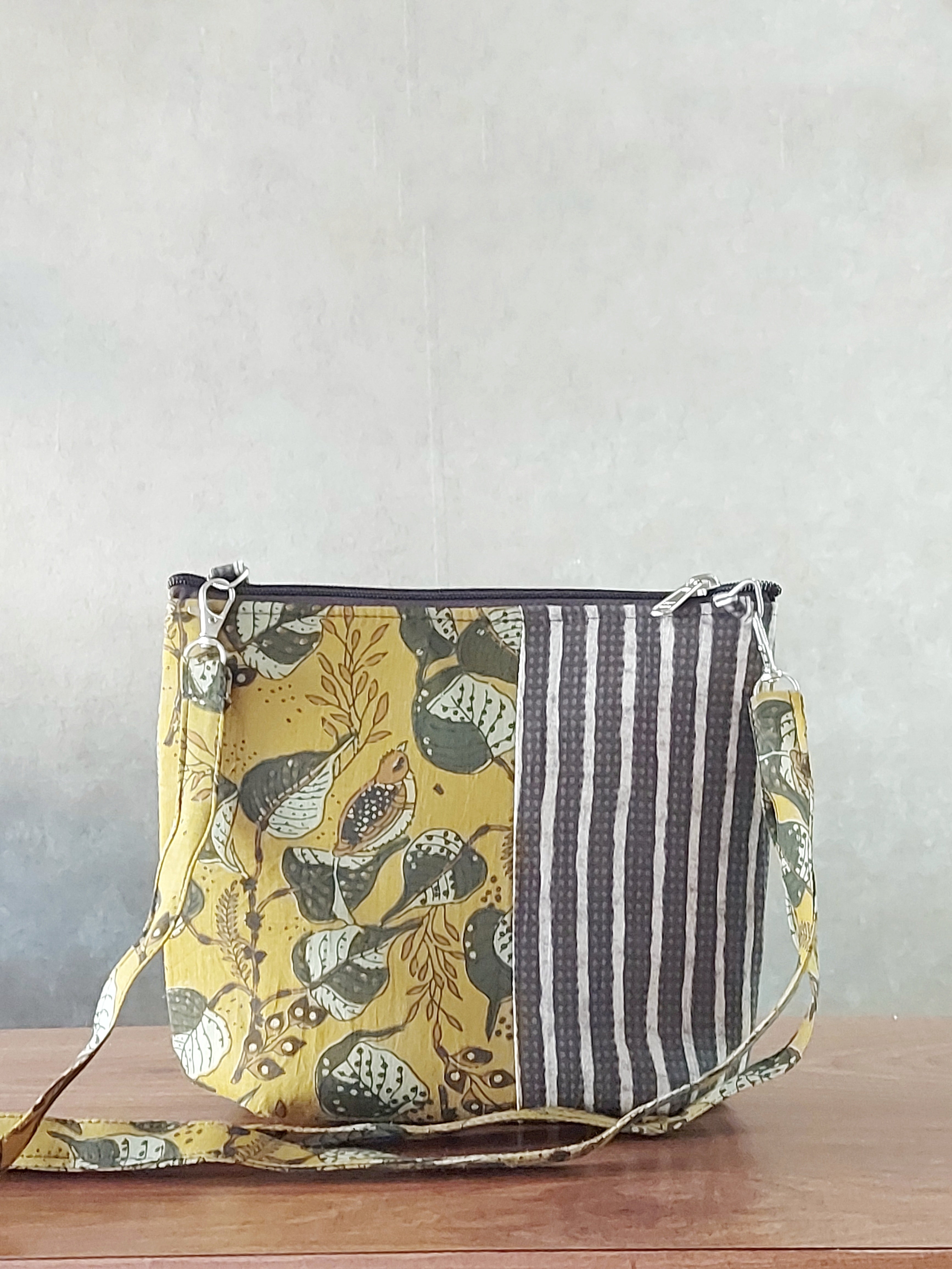 Cotton Basket Sling - Yellow & Grey