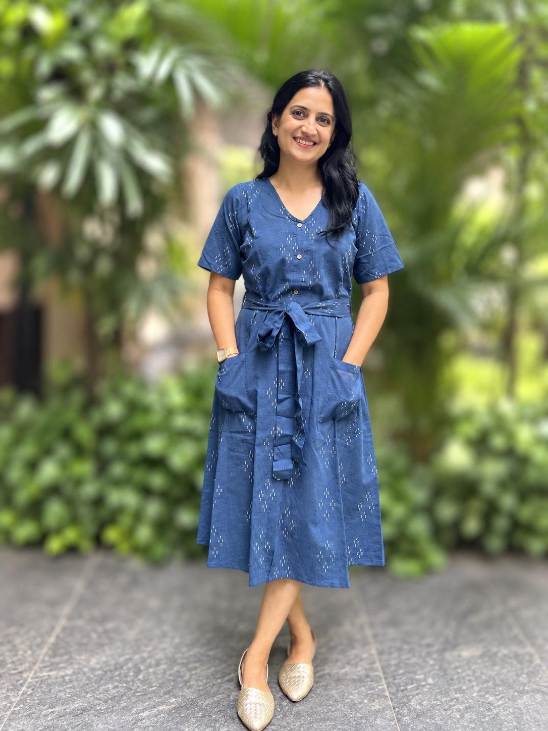 Mangalgiri Dress with Belt and Front Pockets - Navy Blue