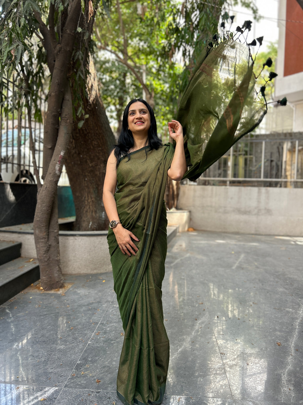 Cotton Saree with Golden Zari Lines - Bottle Green