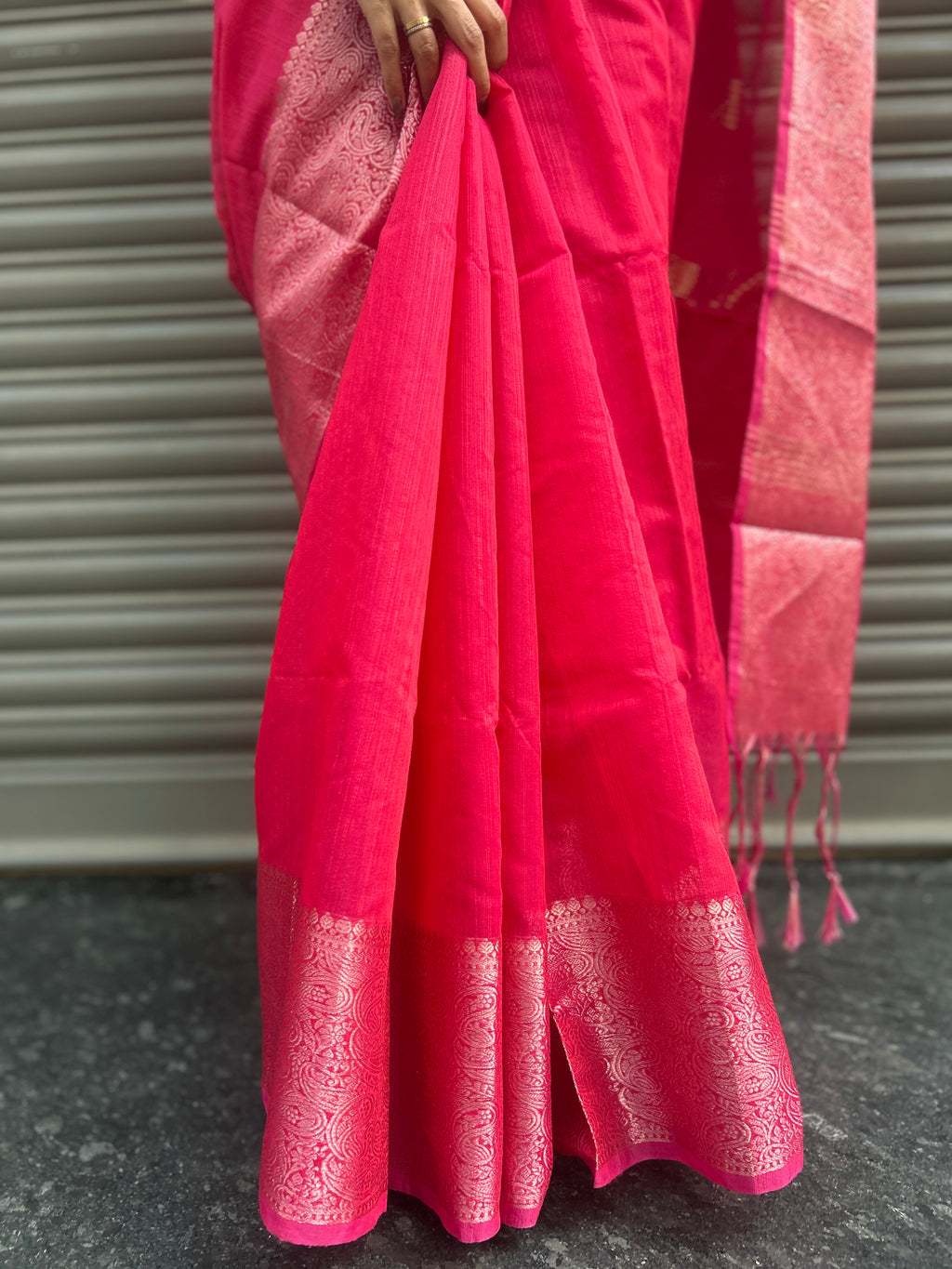 Cotton Silk Saree with Gold Jari Border - Fuchsia Pink