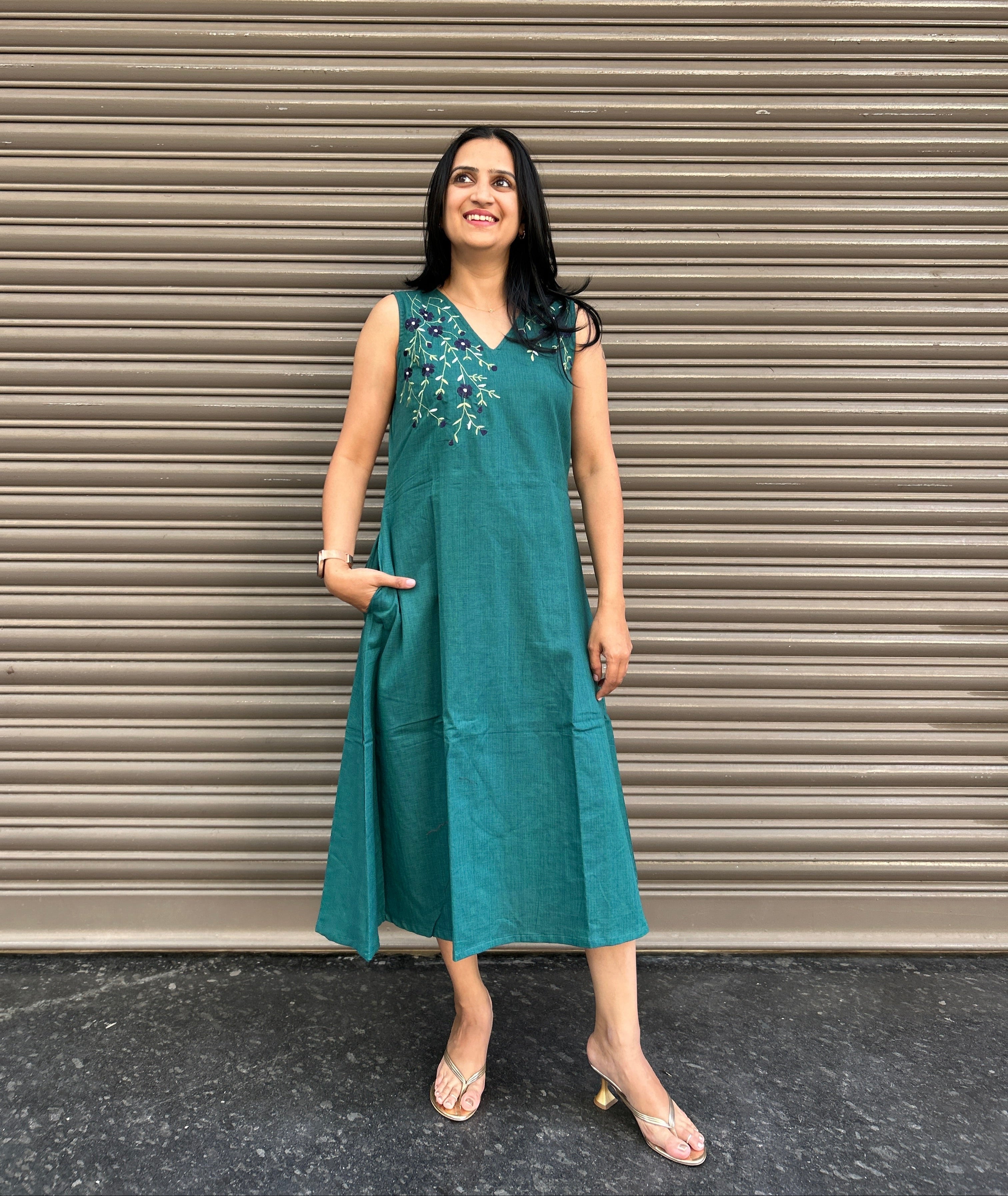 Woman's Casual Dress - Peacock Green