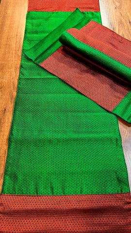 Table Mat & Table Runner Set - Green +Maroon