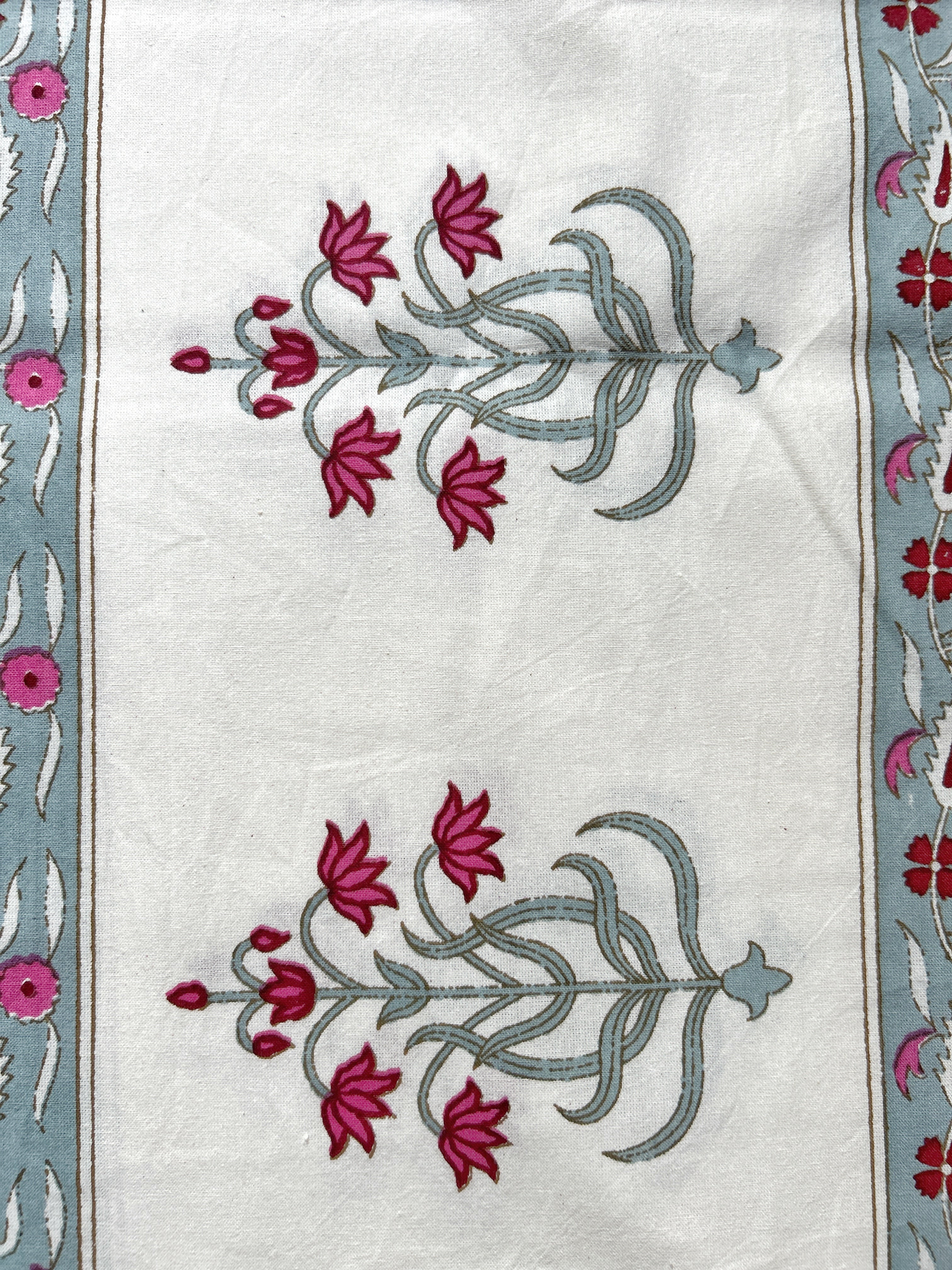 Baagh Double Bedsheet - Red
