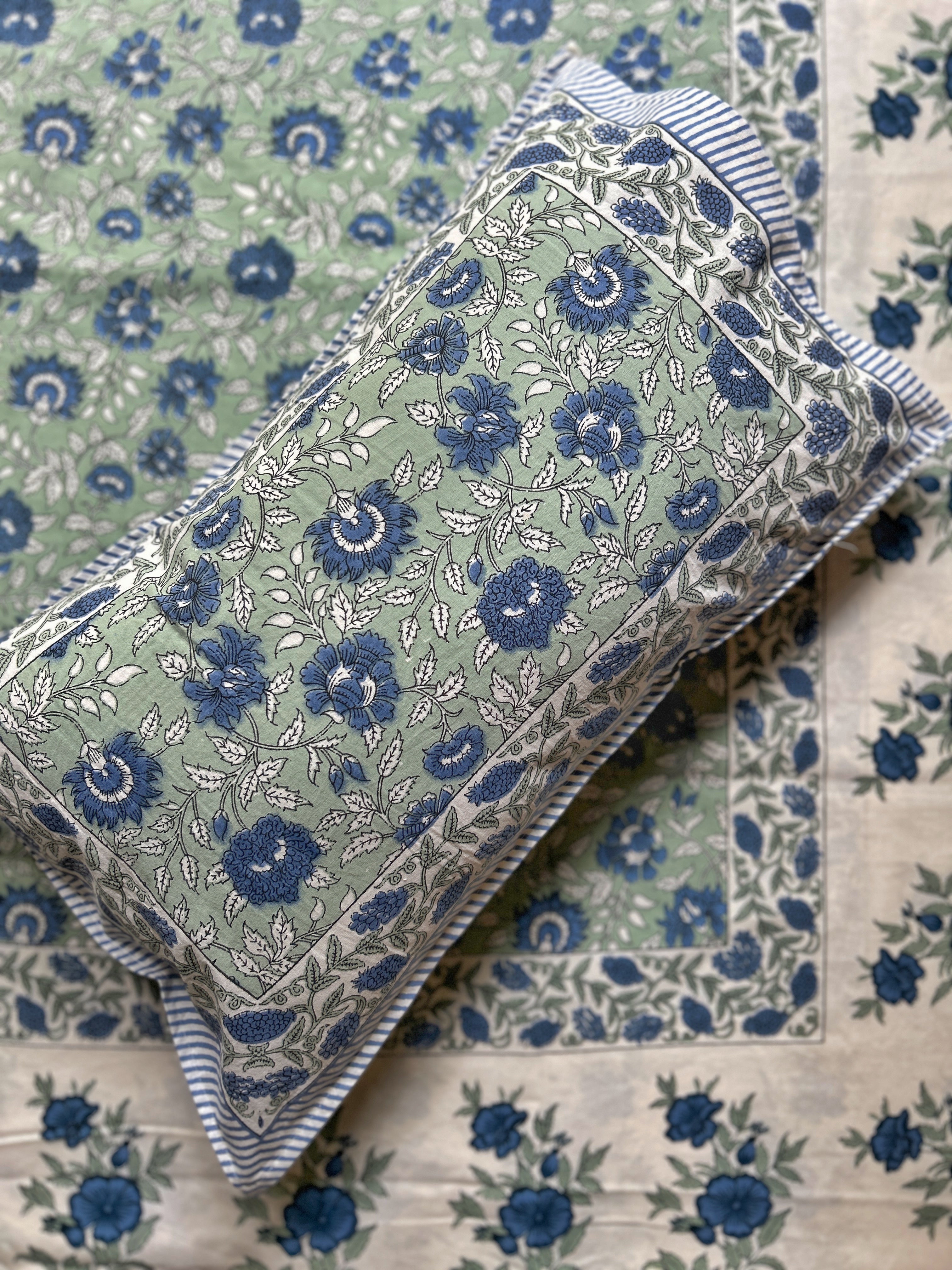 Baagh Double Bedsheet - Blue