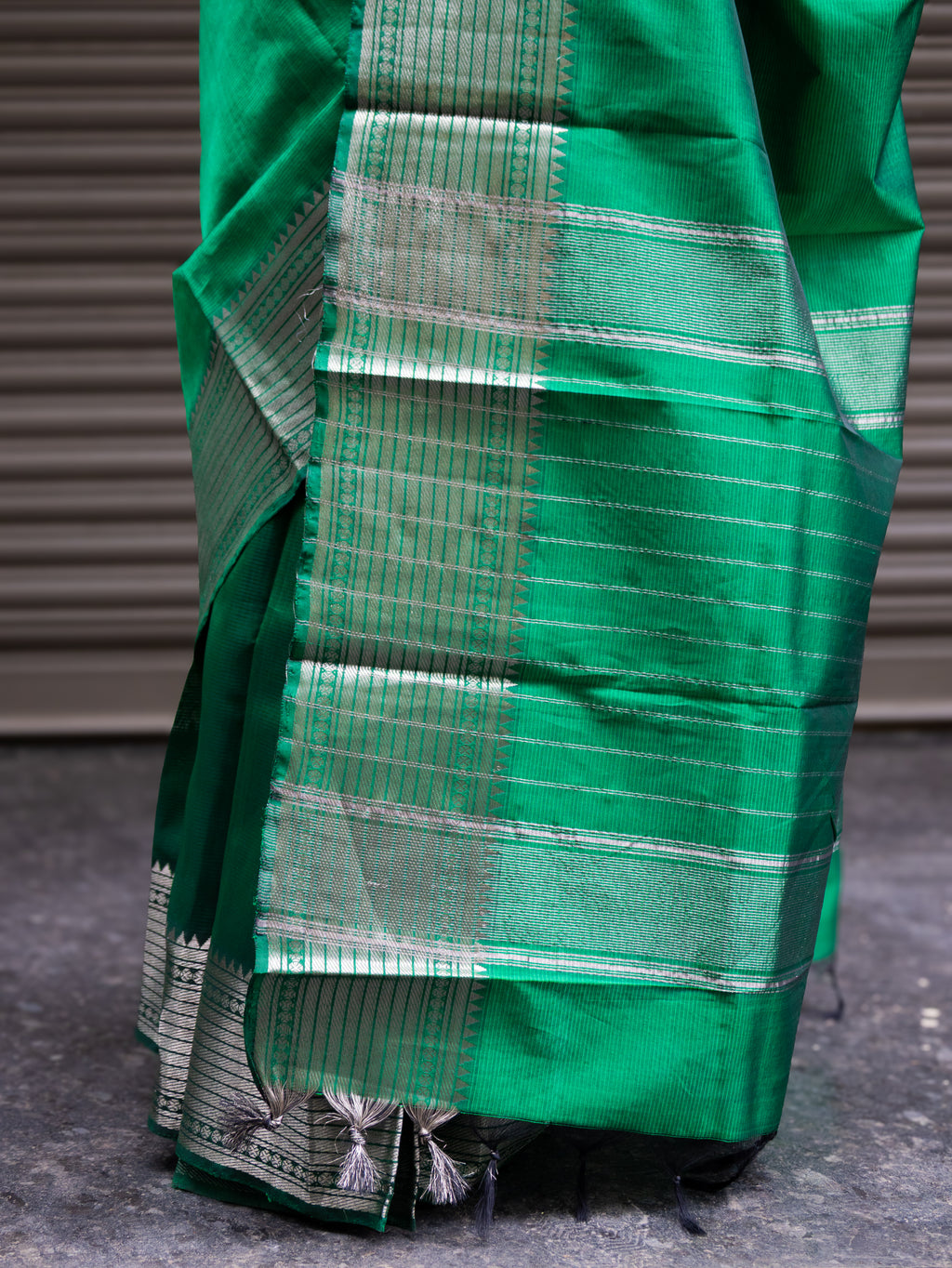 Mangalgiri Pattu Silk Saree with Rudraksh Border - Green