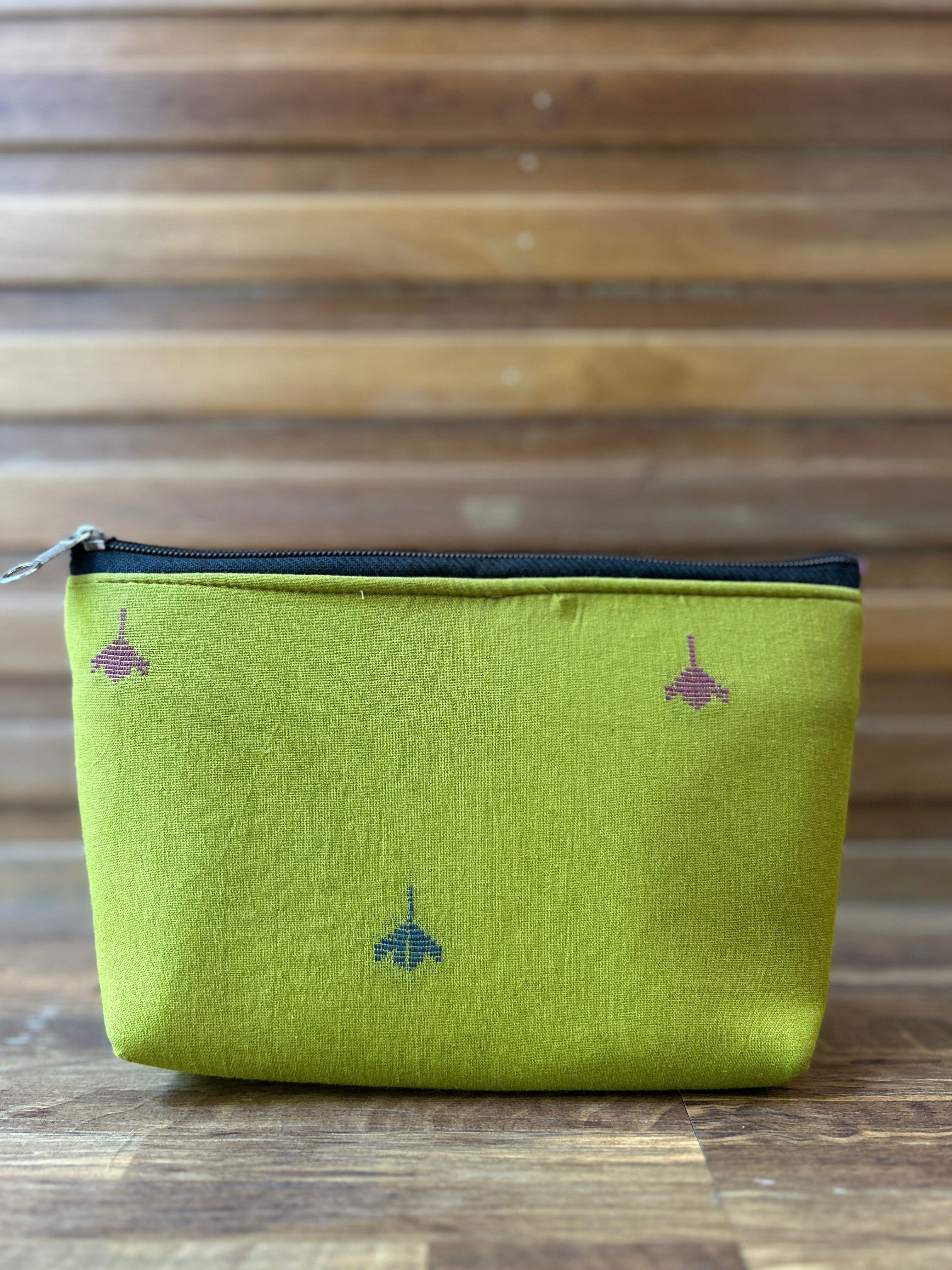 Pouch Set