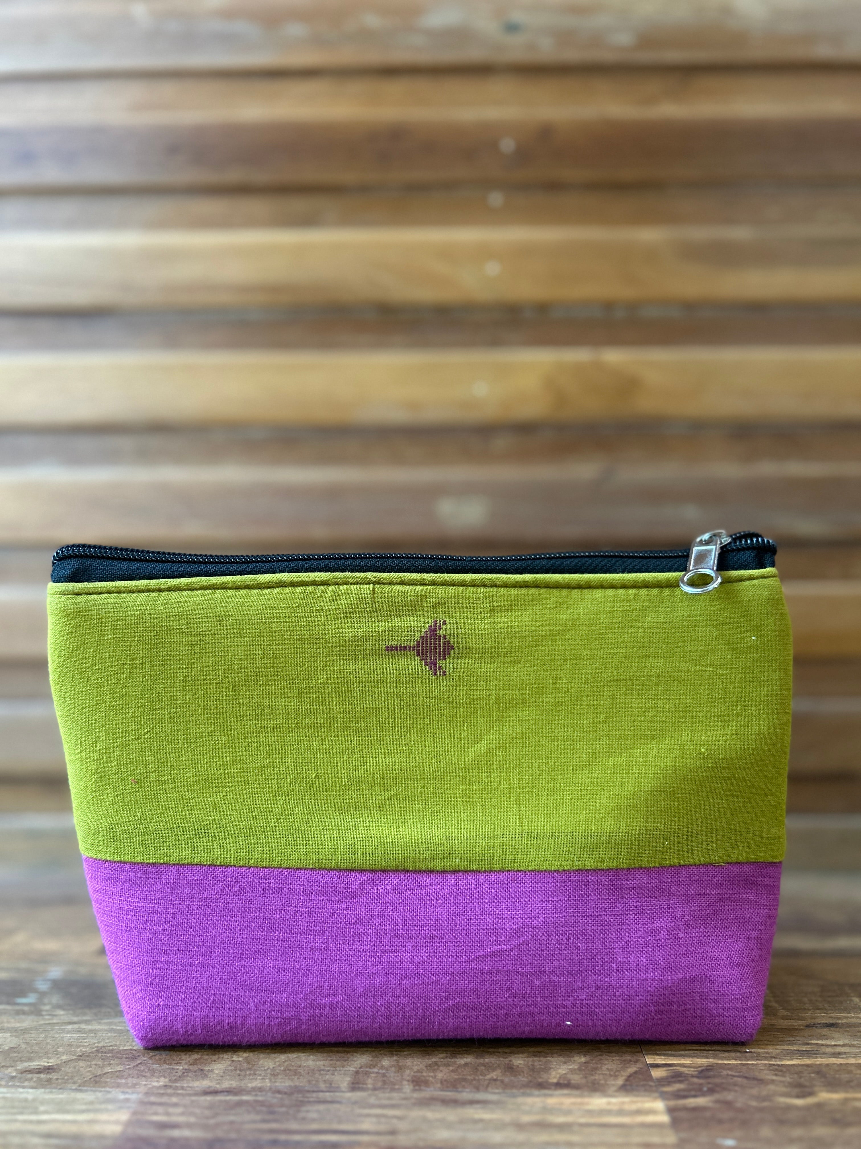 Pouch Set