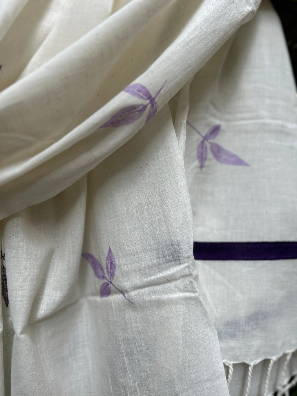 RUI - Organic Cotton Stole - Leaf Print - Purple