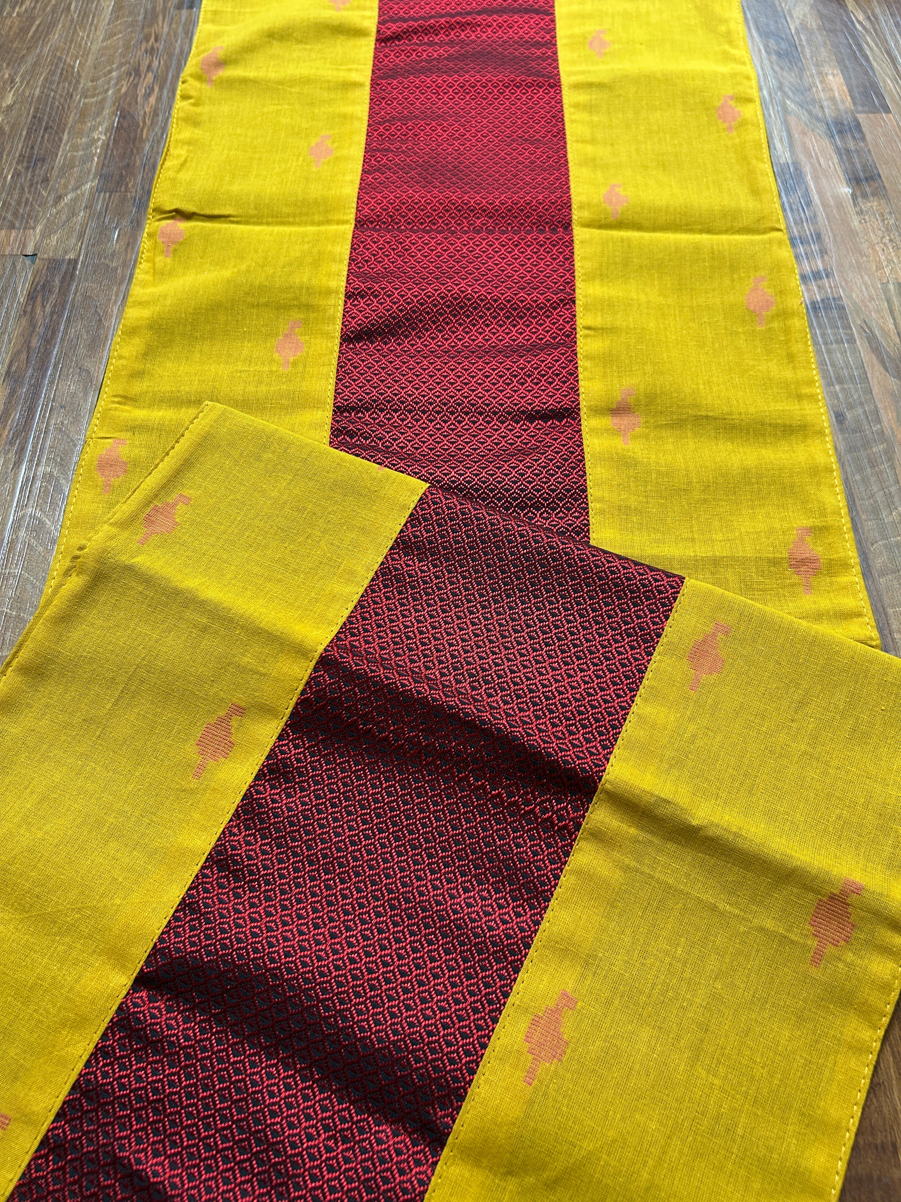 Table Runner