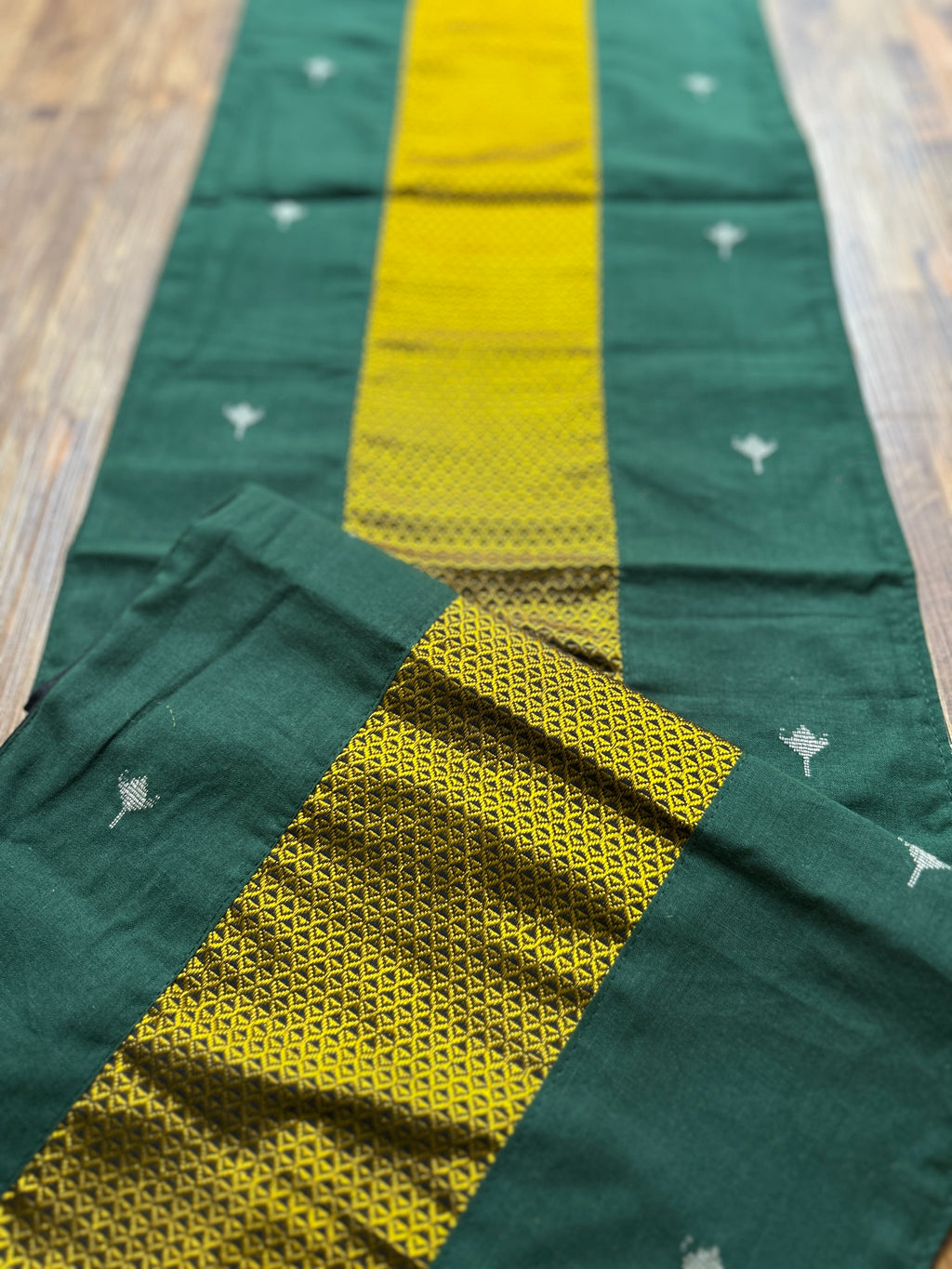 Table Runner