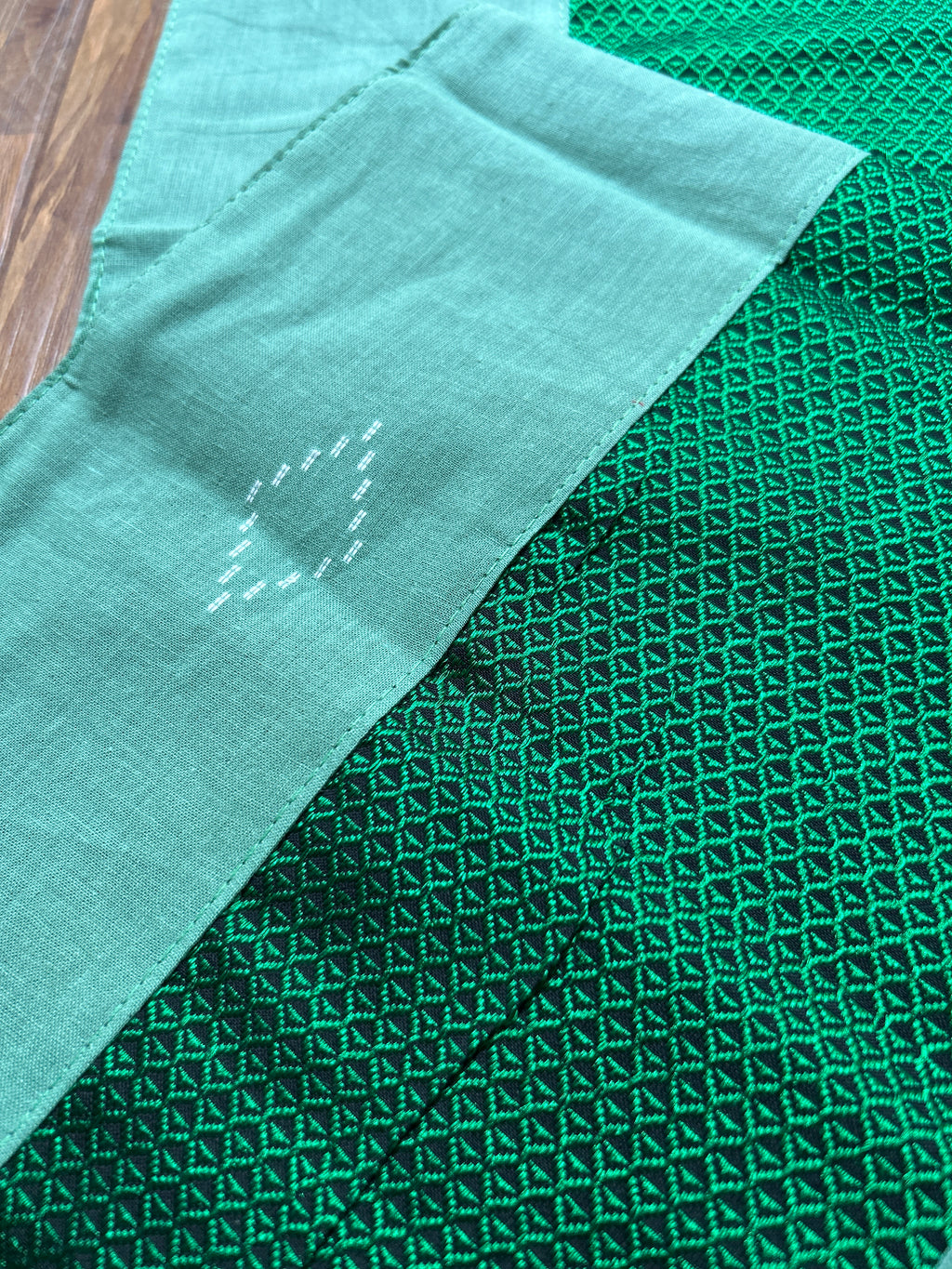 Table Mat & Table Runner Set - Light Green & Green Khun