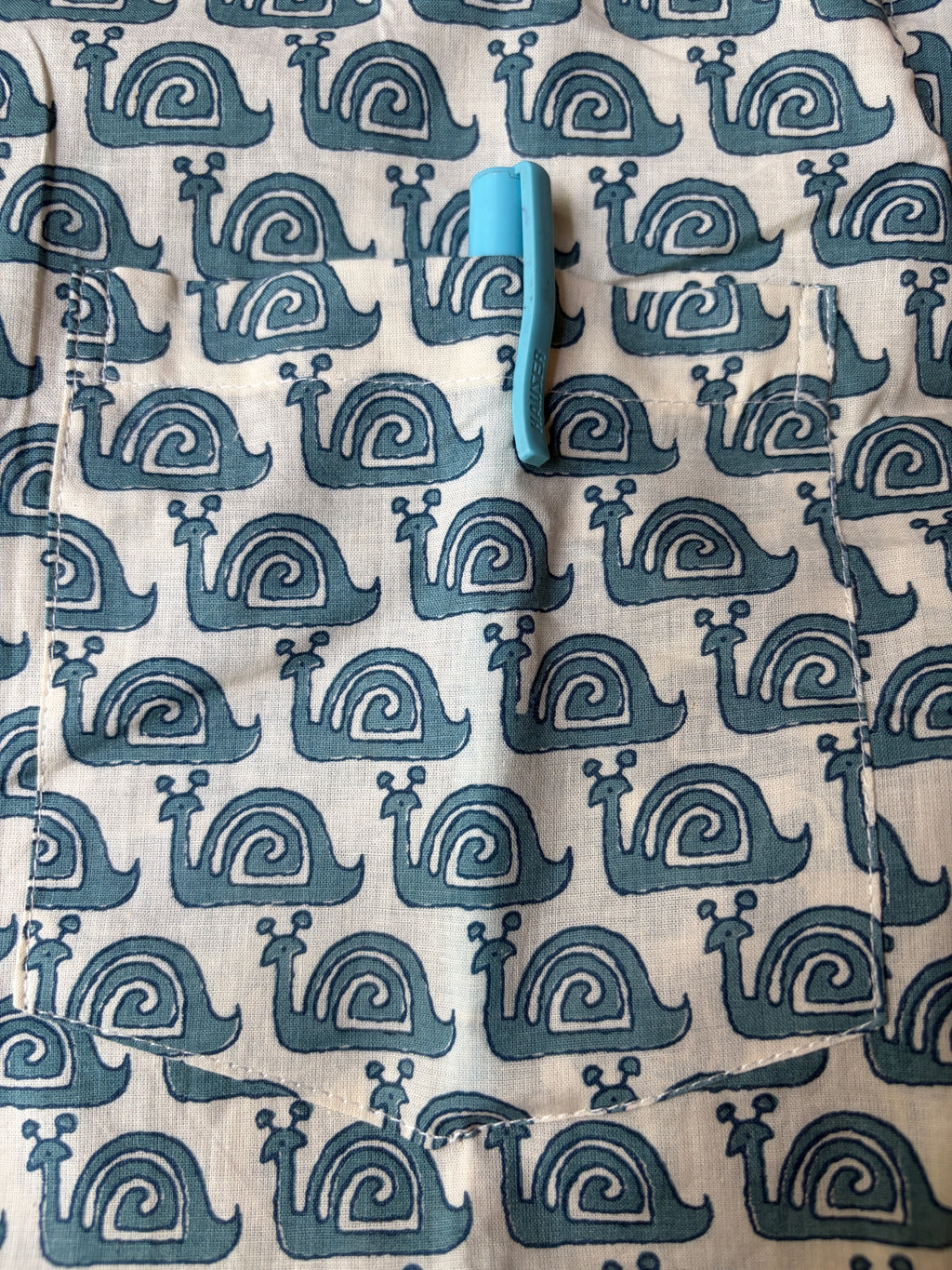 Men's Casual Shirts - White & Blue