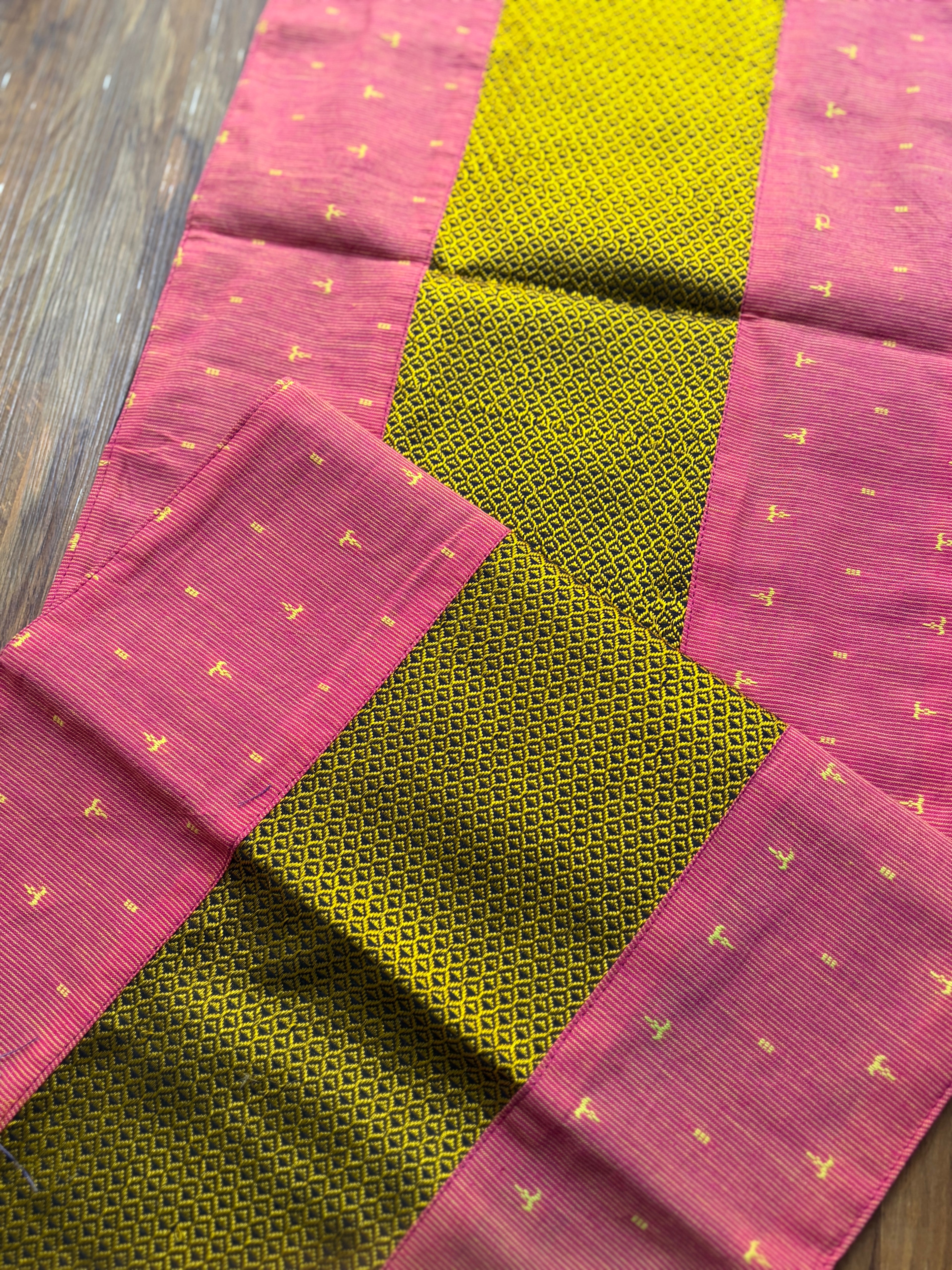 Table Runner & Tea Coaster Set