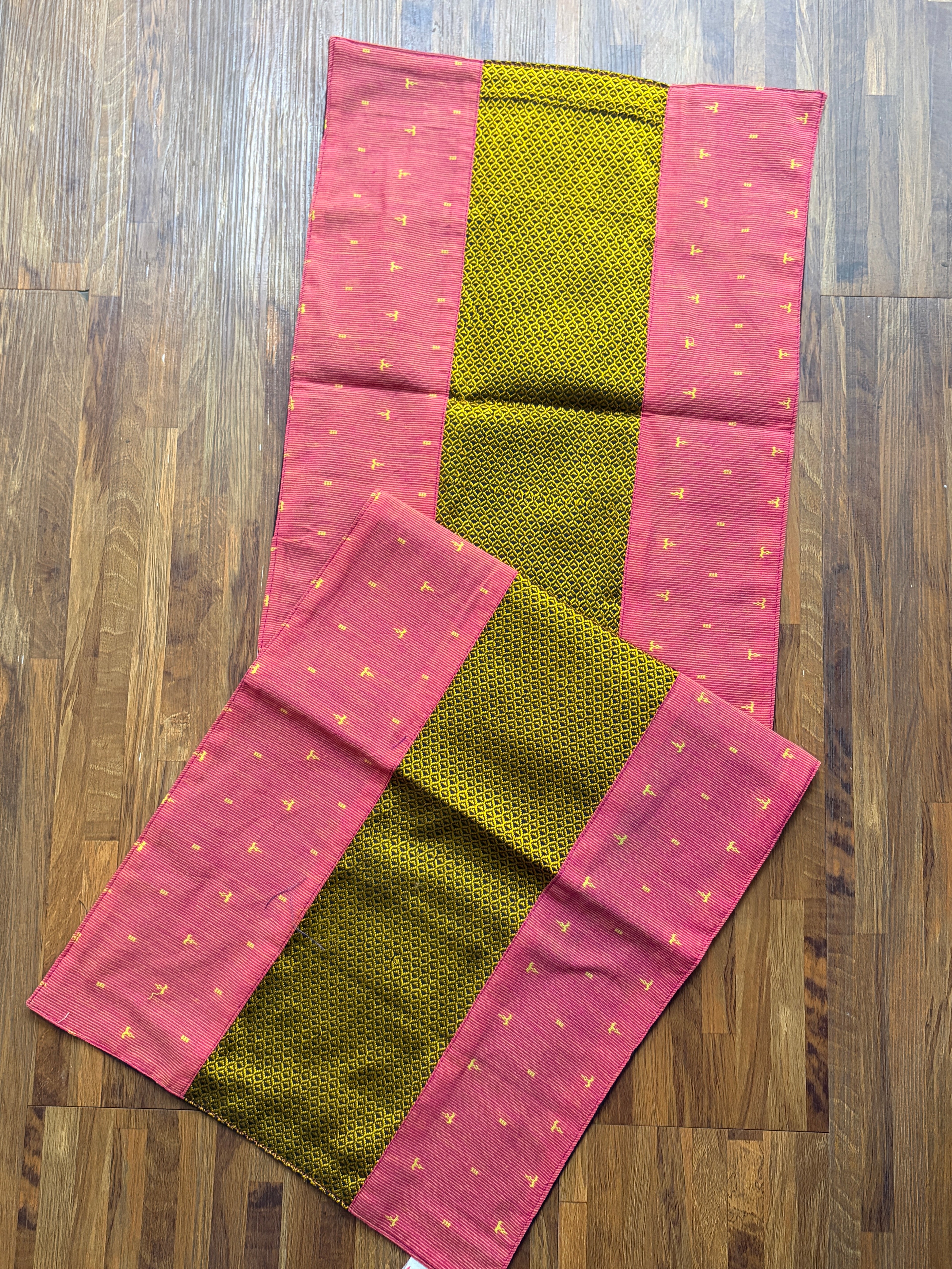 Table Runner & Tea Coaster Set