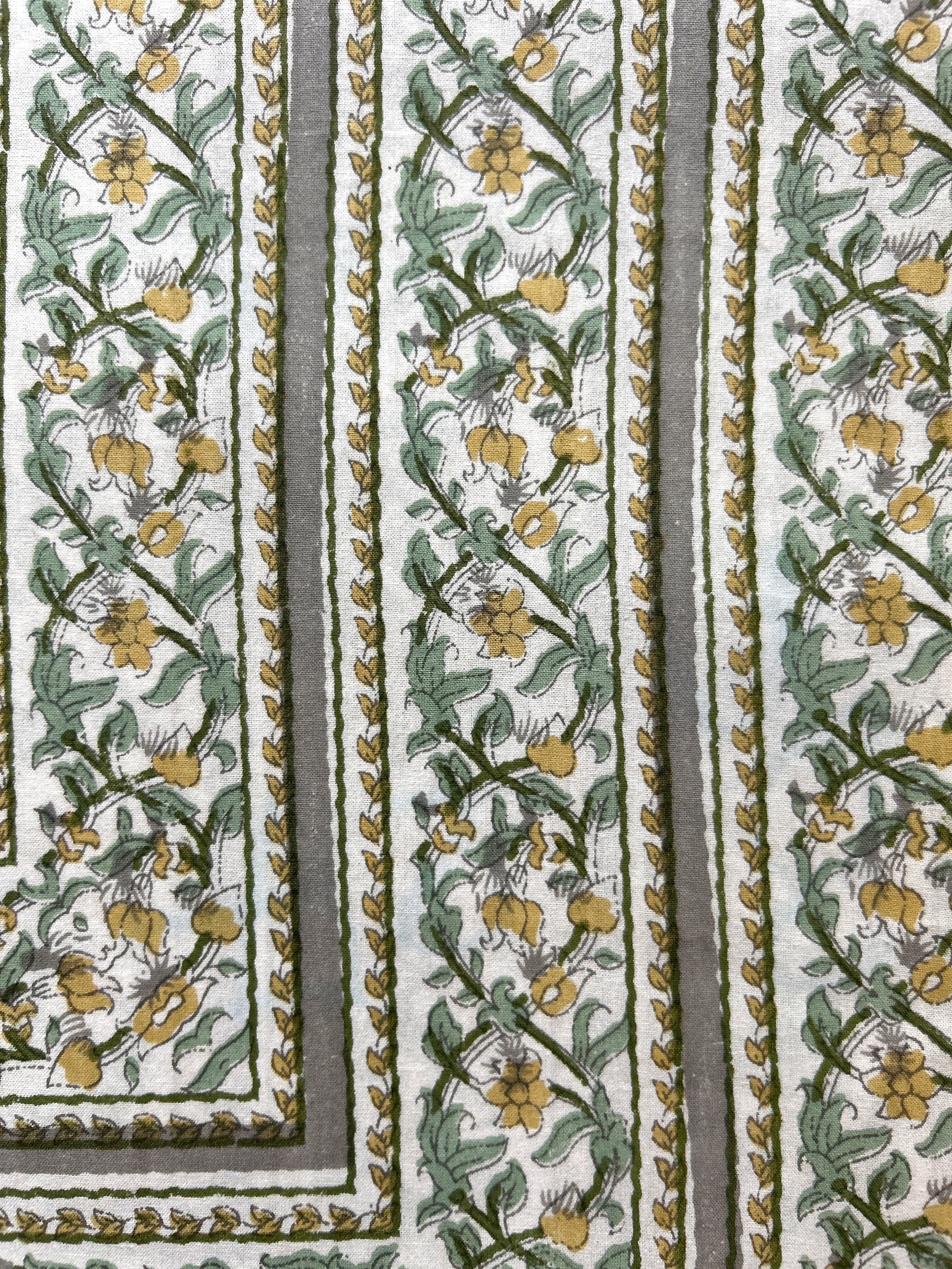 Baagh Double Bedsheet - Green