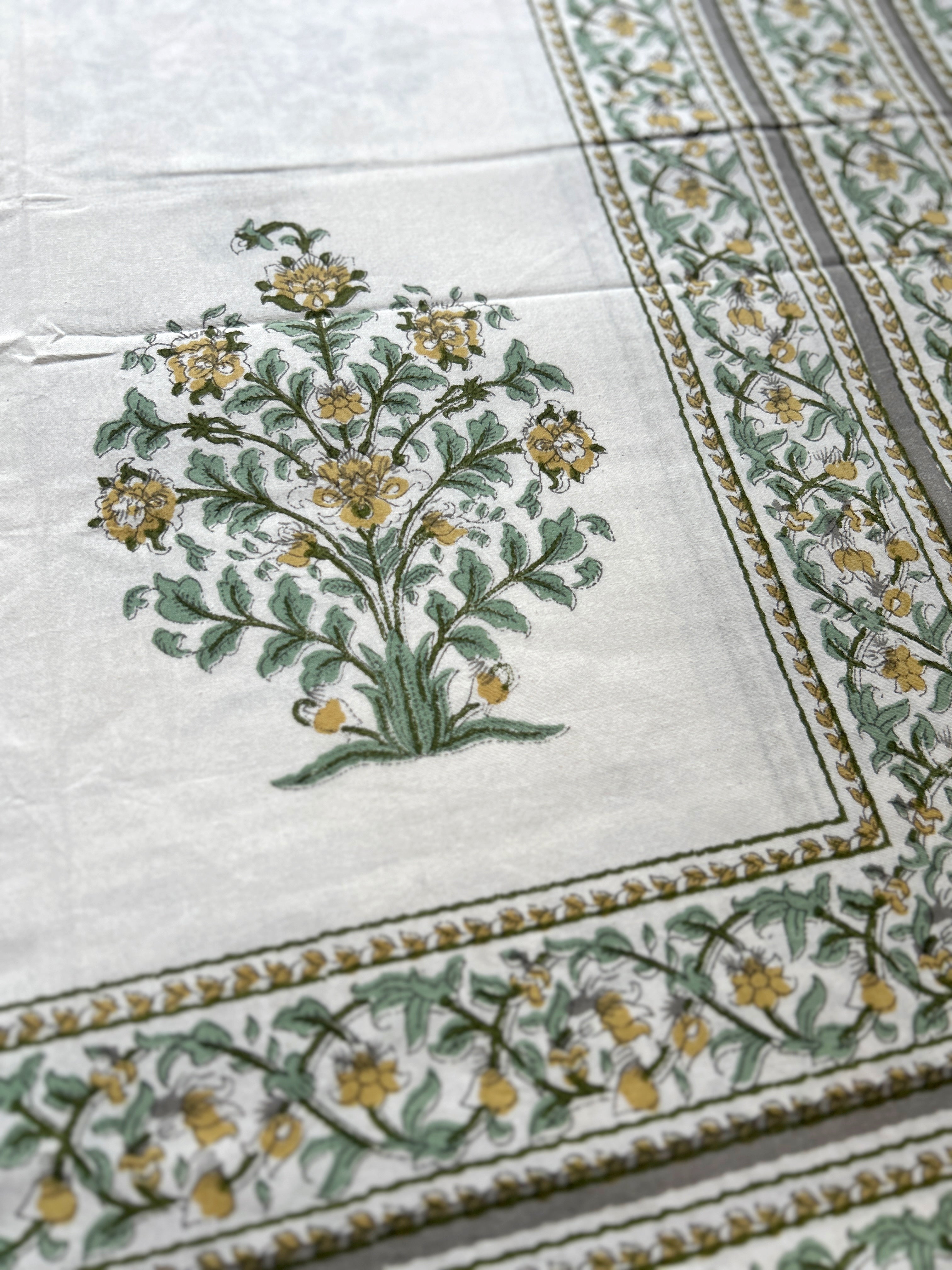 Baagh Double Bedsheet - Green