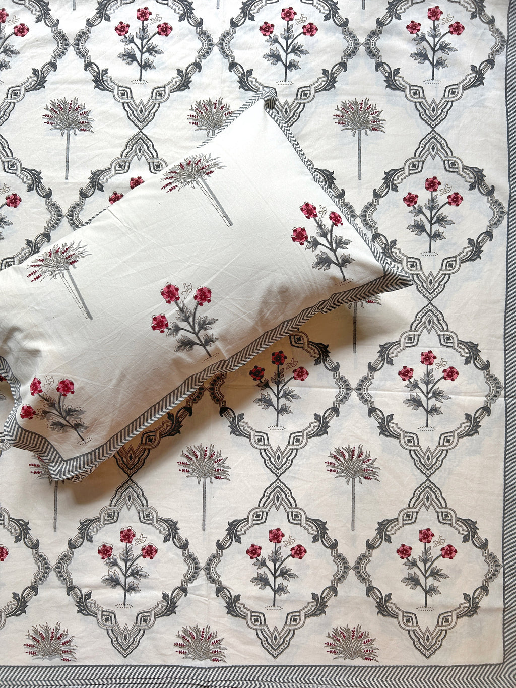 Baagh Double Bedsheet - Grey