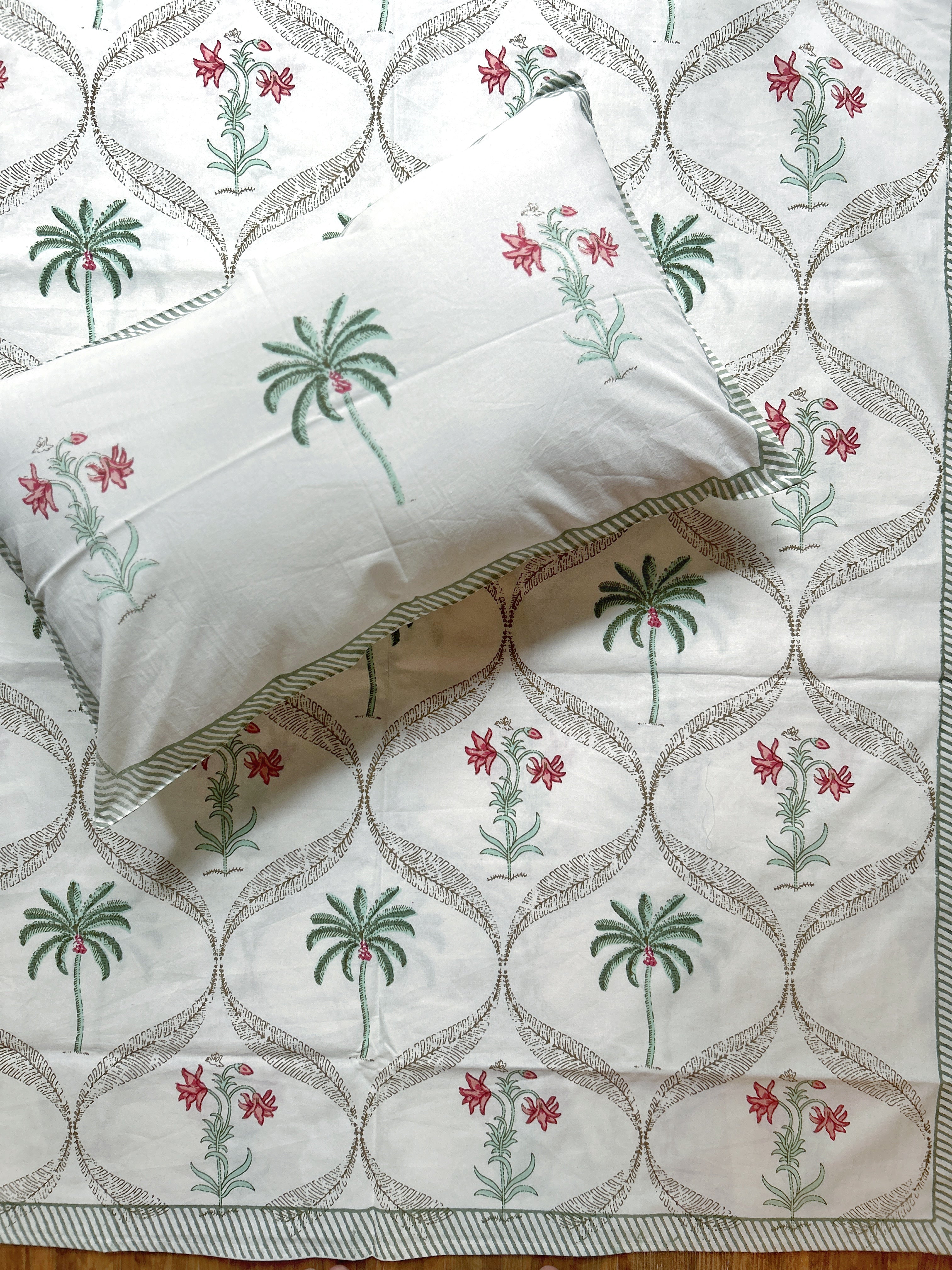 Baagh Double Bedsheet - Grey