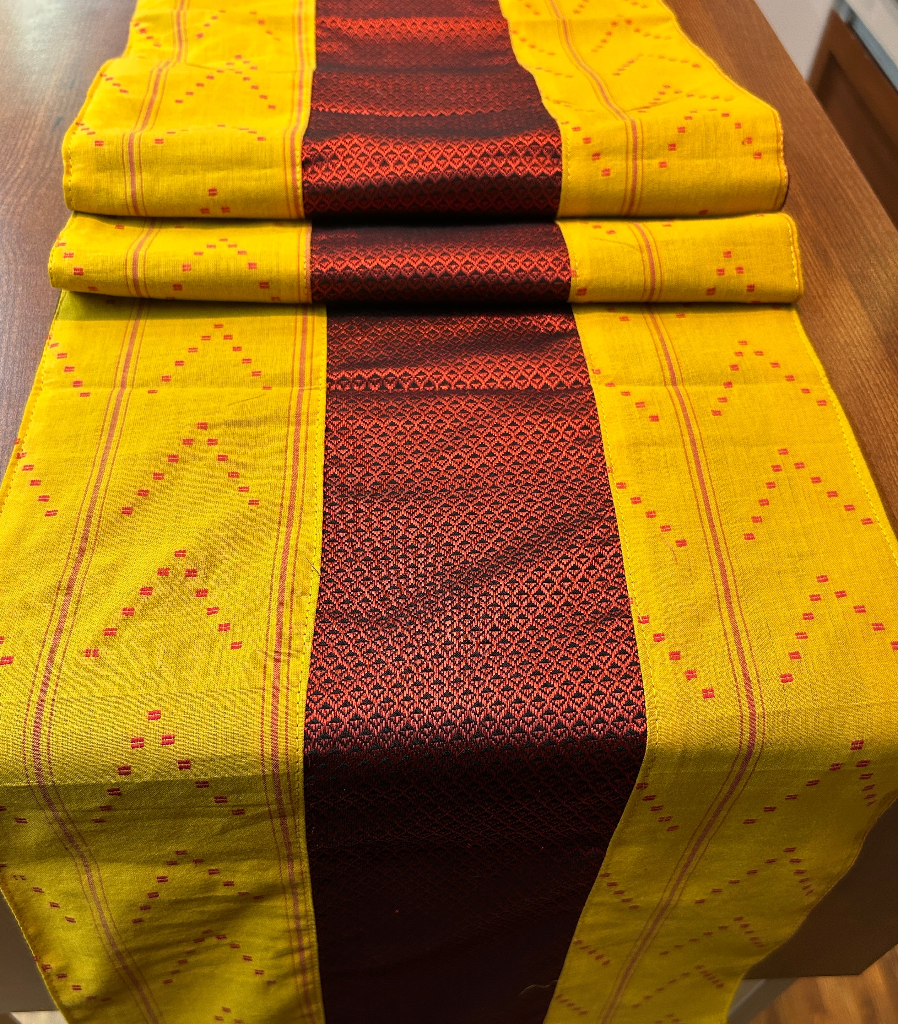 Falling Table Runner - Yellow + Maroon Khun