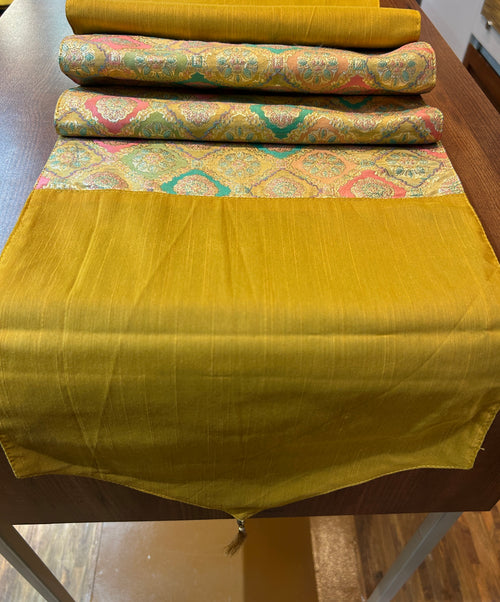 Brocade Falling Table Runner - Golden