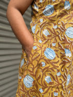 Woman's Casual Dress - White & Blue