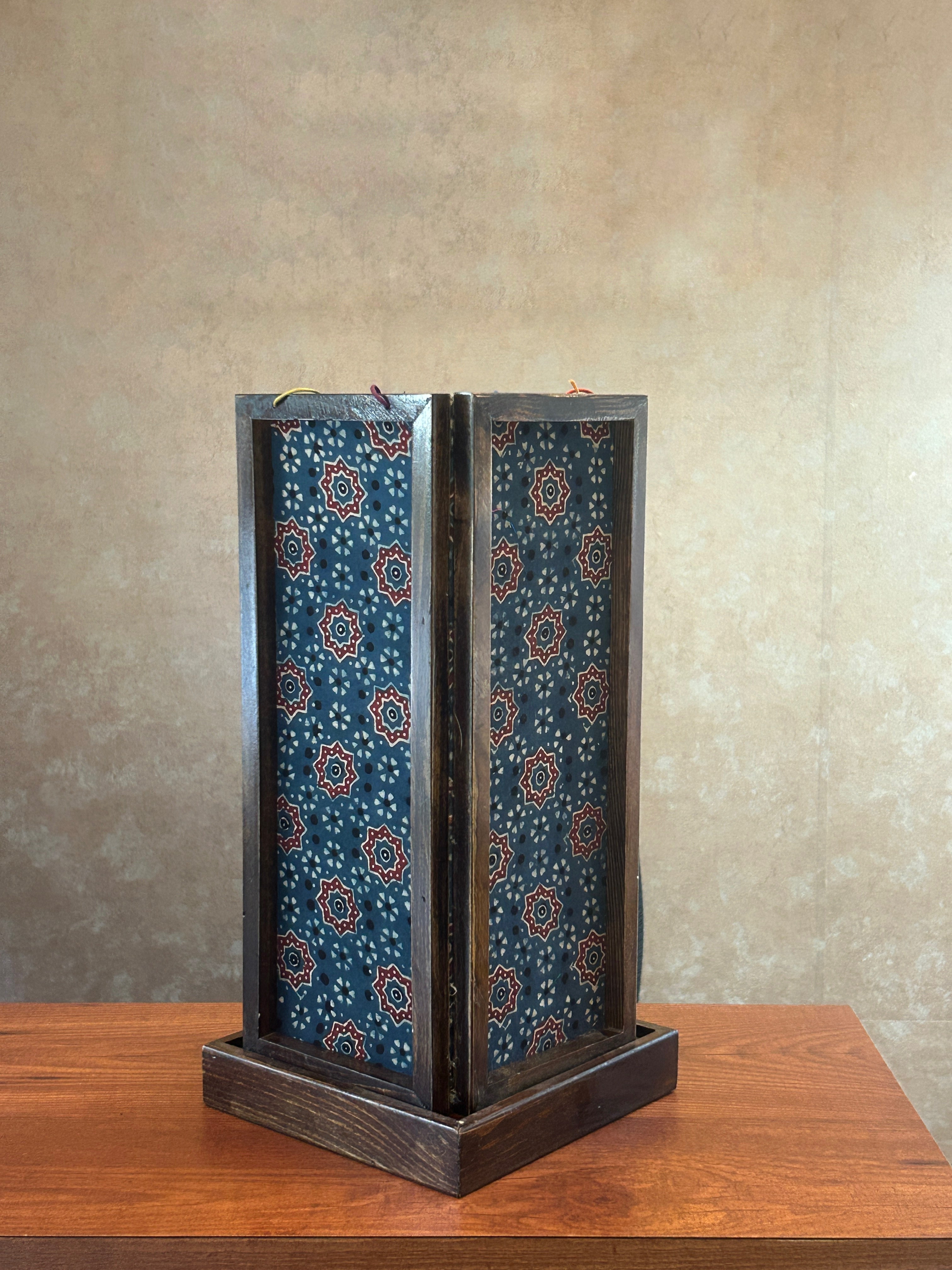 Table Lamp Tall - Blue