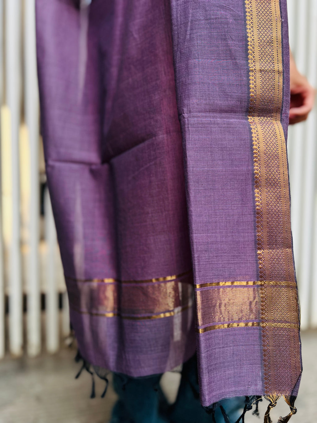 Mangalgiri Cotton Plain Dupatta with Nizam Border
