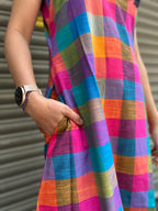 Woman's Casual Dress - Checks