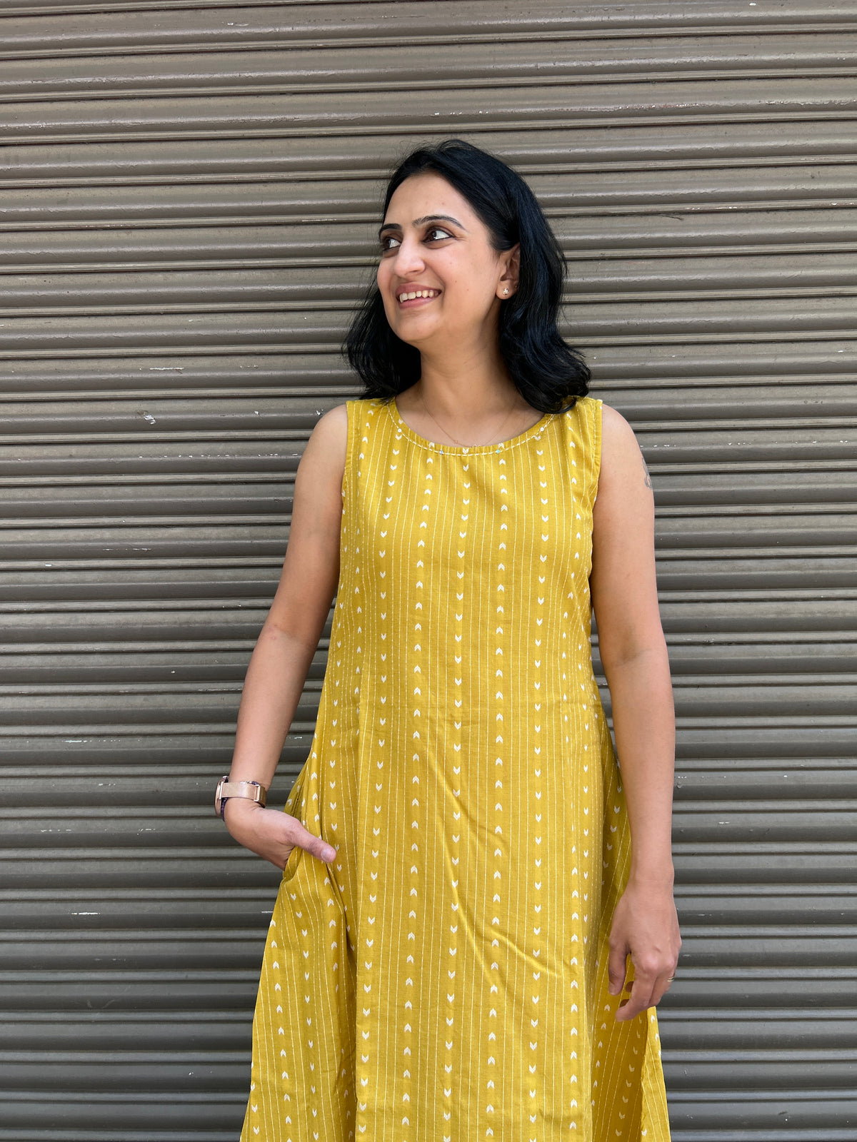 Woman's Casual Dress - Yellow