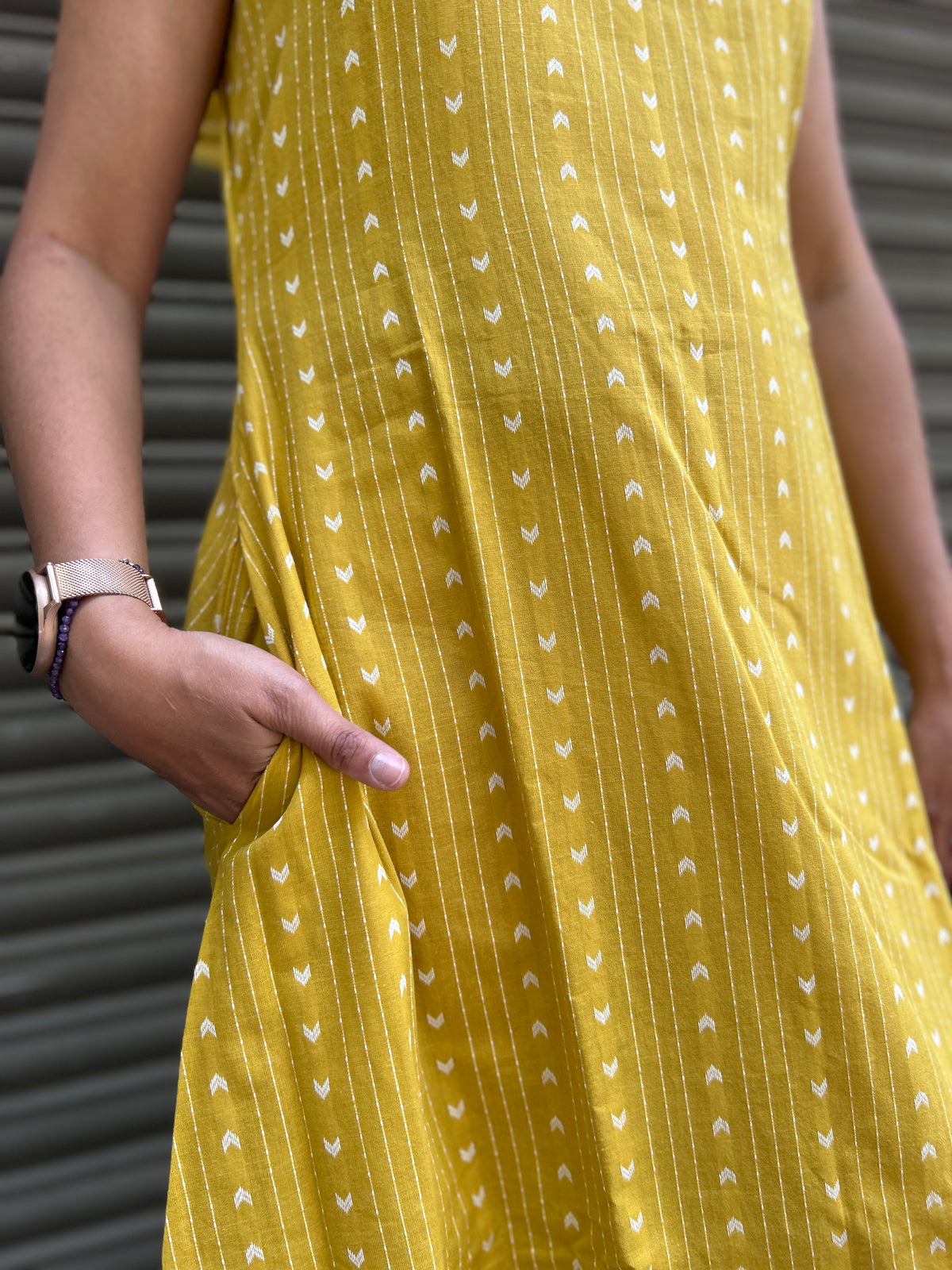 Woman's Casual Dress - Yellow