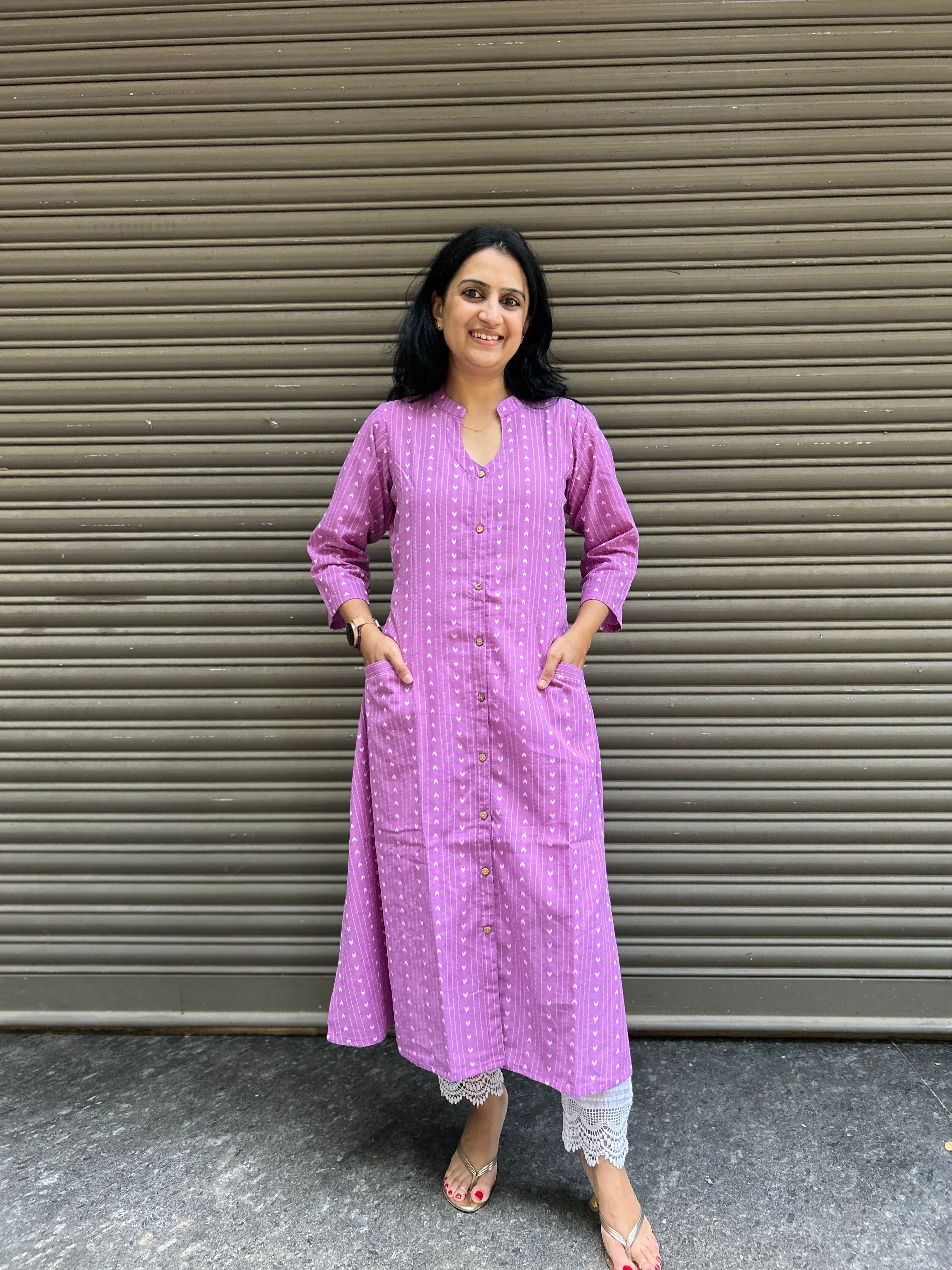 Woman's Casual Dress - Lavender Mangalgiri