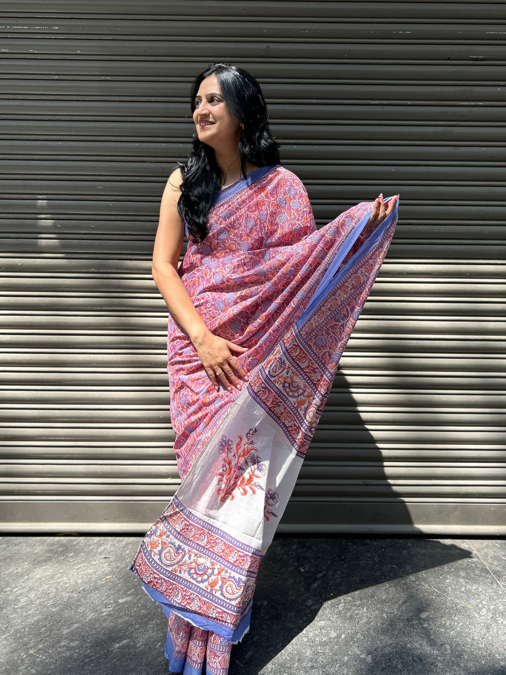 Baagru Mul Cotton Saree - Pink Orange Floral