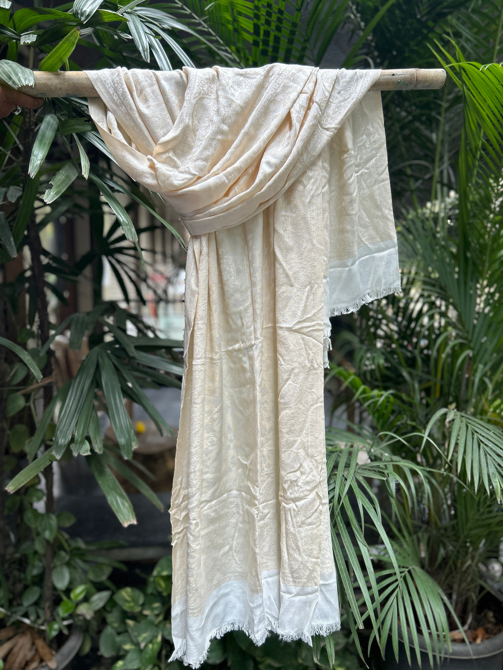 Kashmiri Stole-cum-Shawl