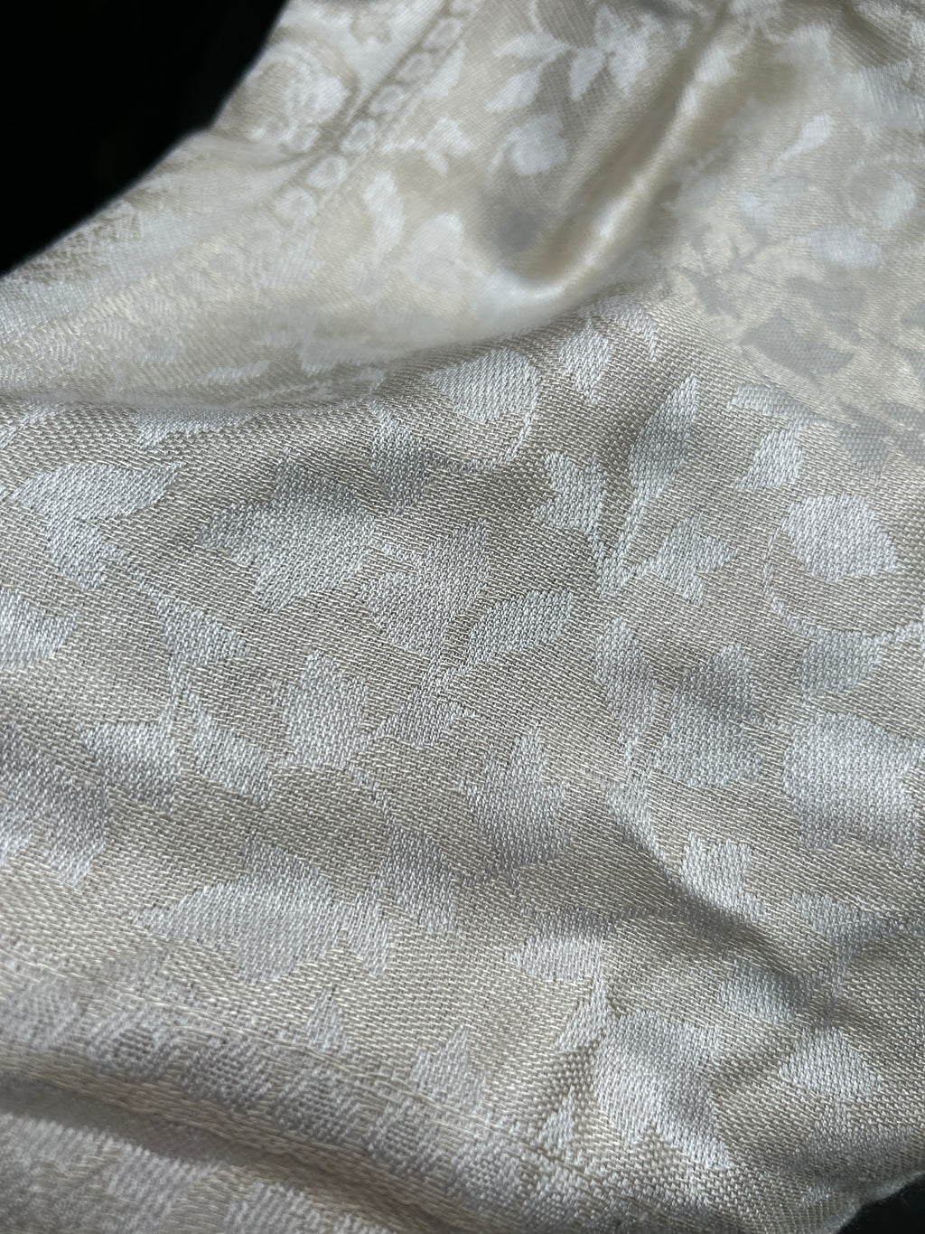Kashmiri Stole-cum-Shawl