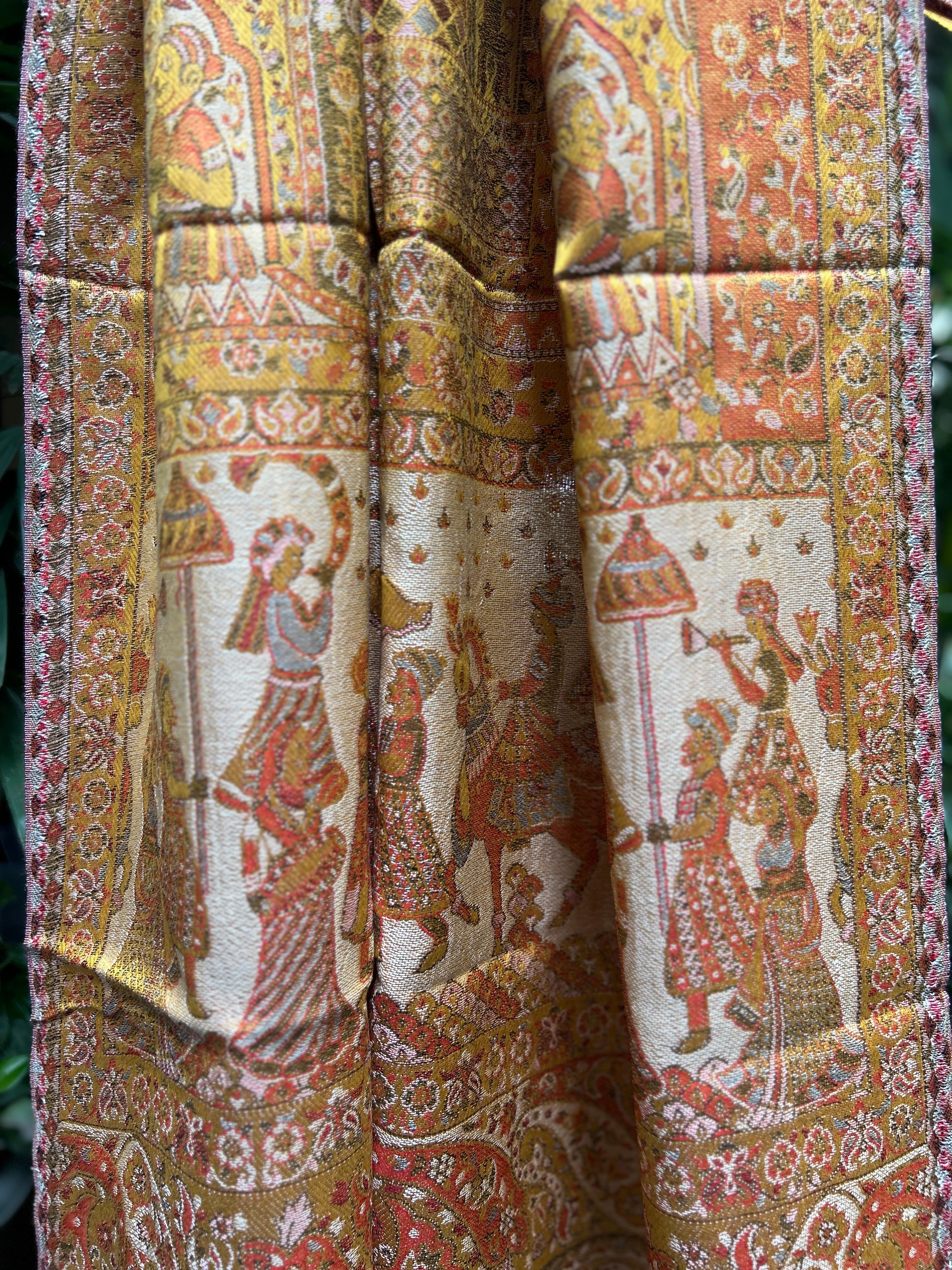 Kashmiri Stole-cum-Shawl