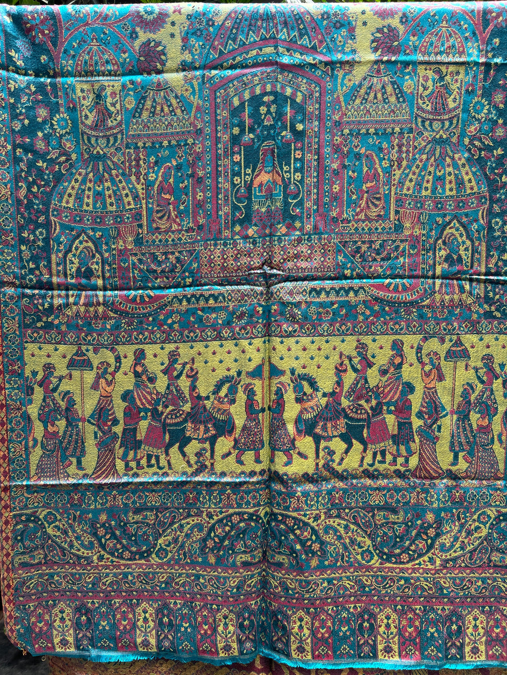 Kashmiri Stole-cum-Shawl