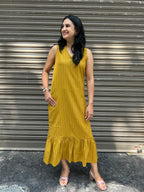 Woman's Casual Dress - Yellow Frill