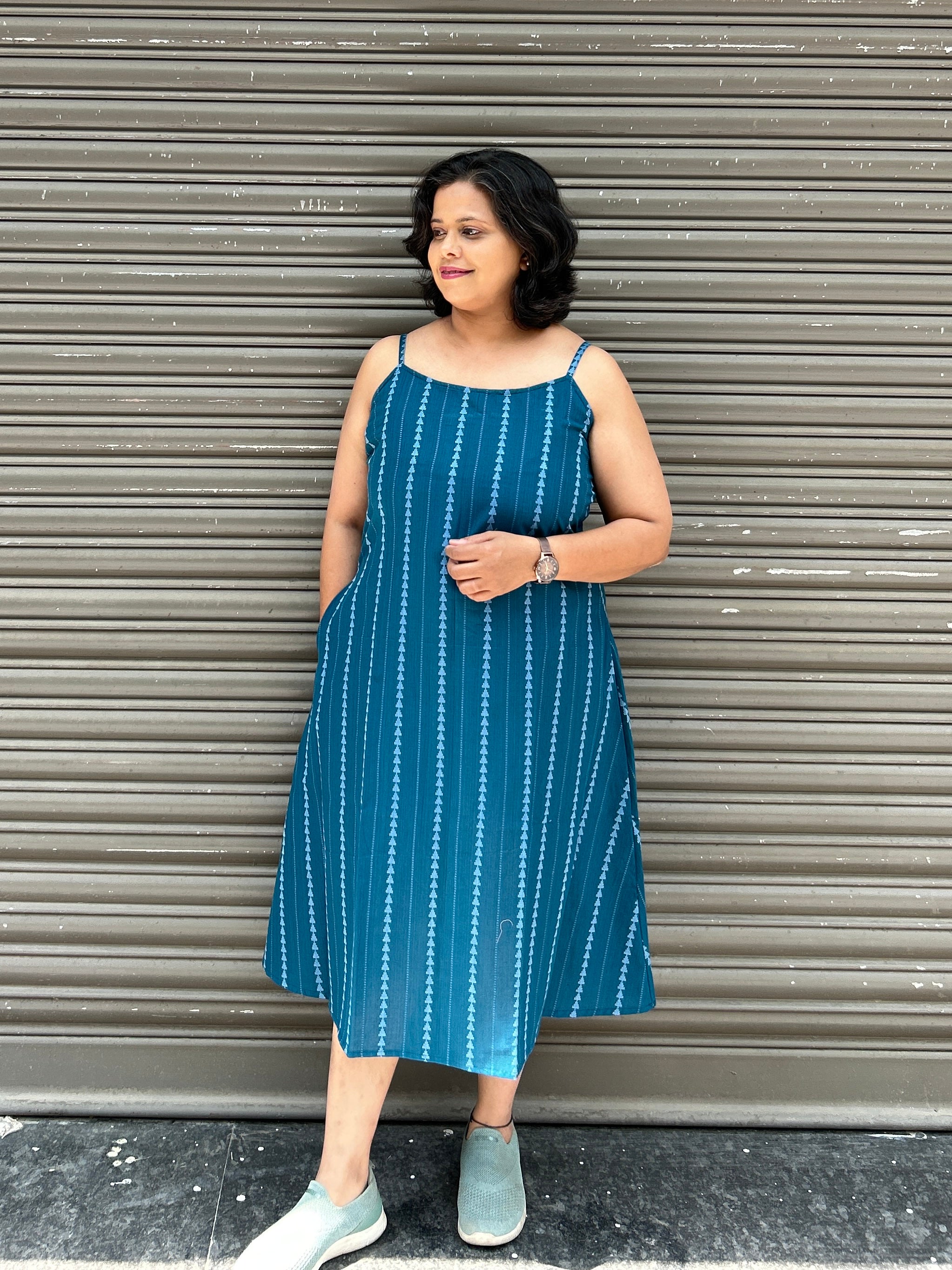Woman's Casual Dress - Dark Blue
