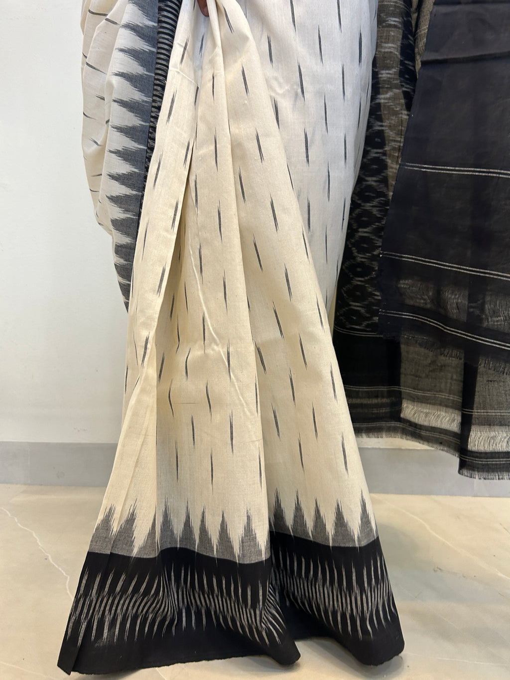 Ikat Saree - Ivory White with Black Border