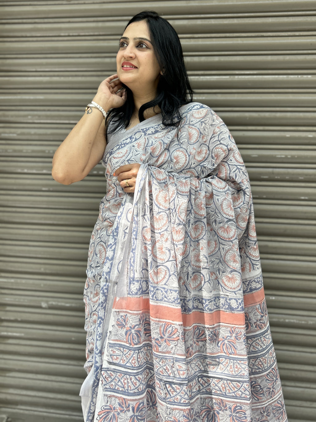 Baagru Mul Cotton Saree - Grey